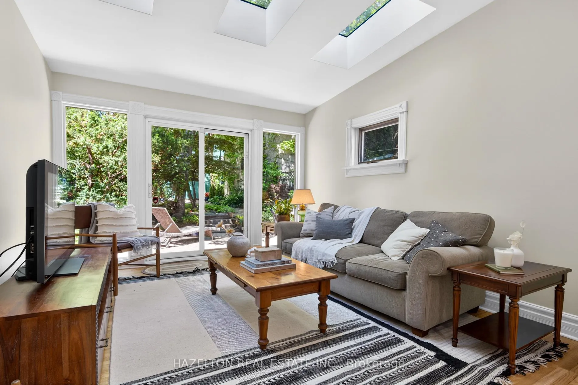 Photo 27 of 482 Indian Grove, Toronto, Junction Area — HOMEH