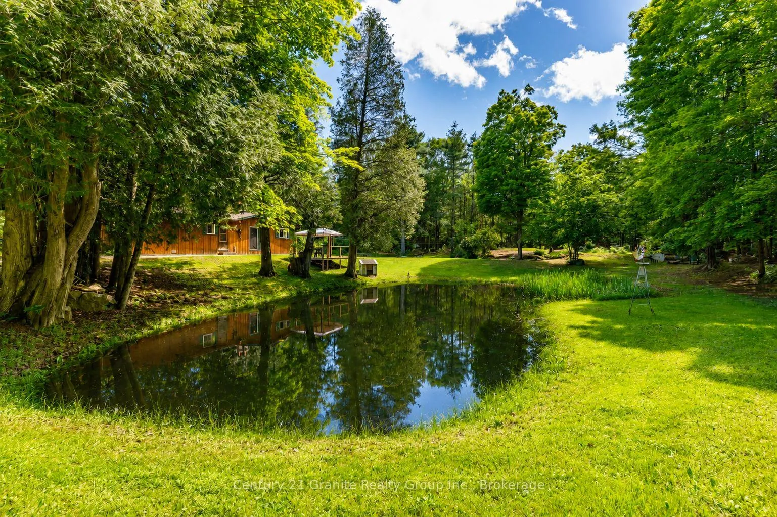 Photo 5 of 1069 Rice Road, Minden Hills, Lutterworth — HOMEH