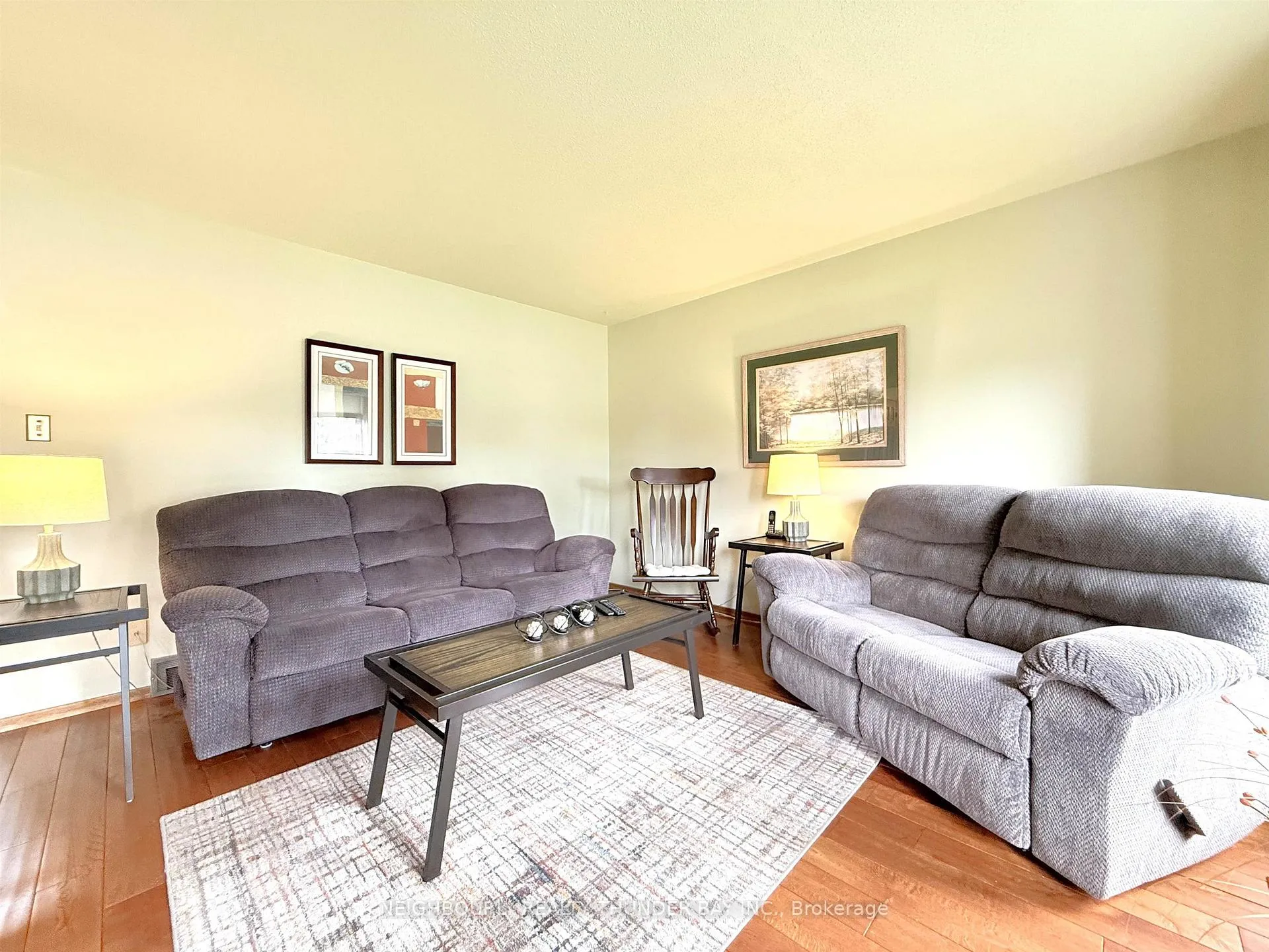 Photo 4 of 107 Pioneer Drive, Thunder Bay, John Street North — HOMEH