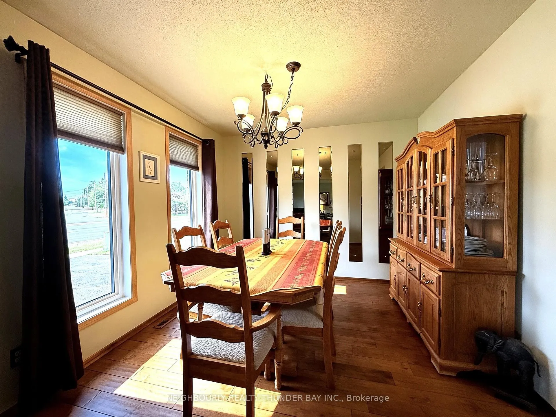 Photo 7 of 107 Pioneer Drive, Thunder Bay, John Street North — HOMEH
