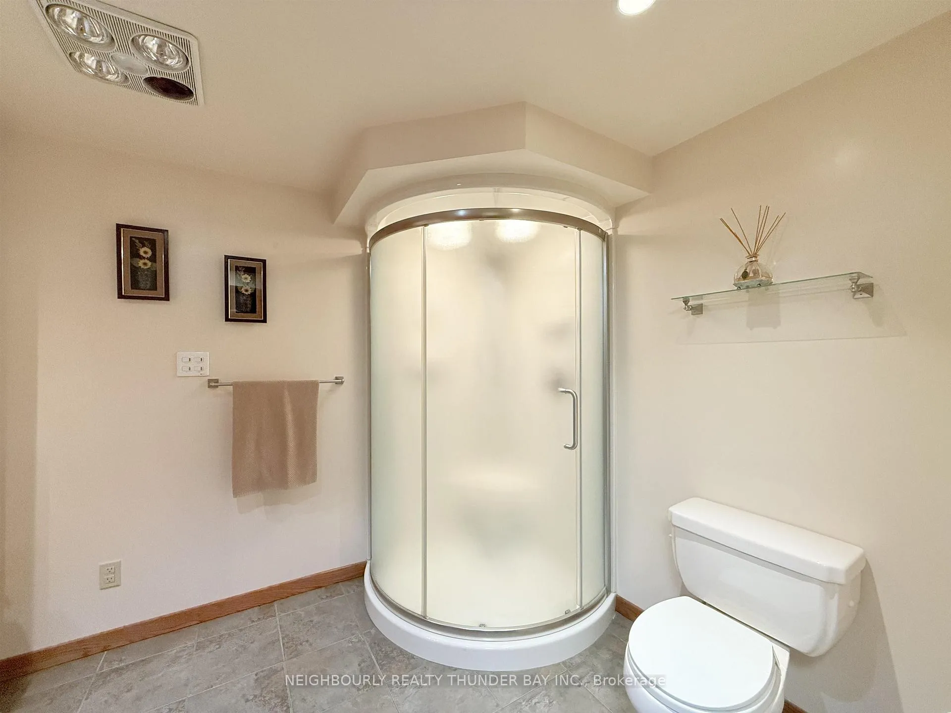 Photo 25 of 107 Pioneer Drive, Thunder Bay, John Street North — HOMEH