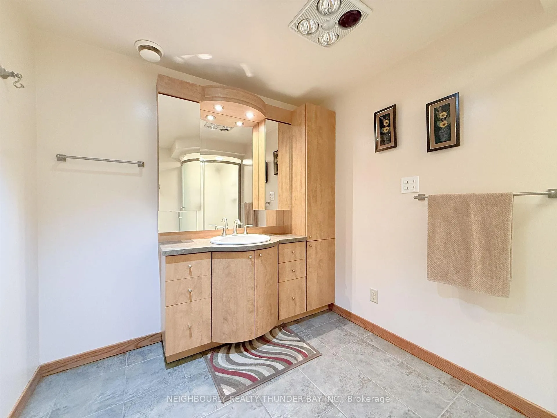 Photo 26 of 107 Pioneer Drive, Thunder Bay, John Street North — HOMEH
