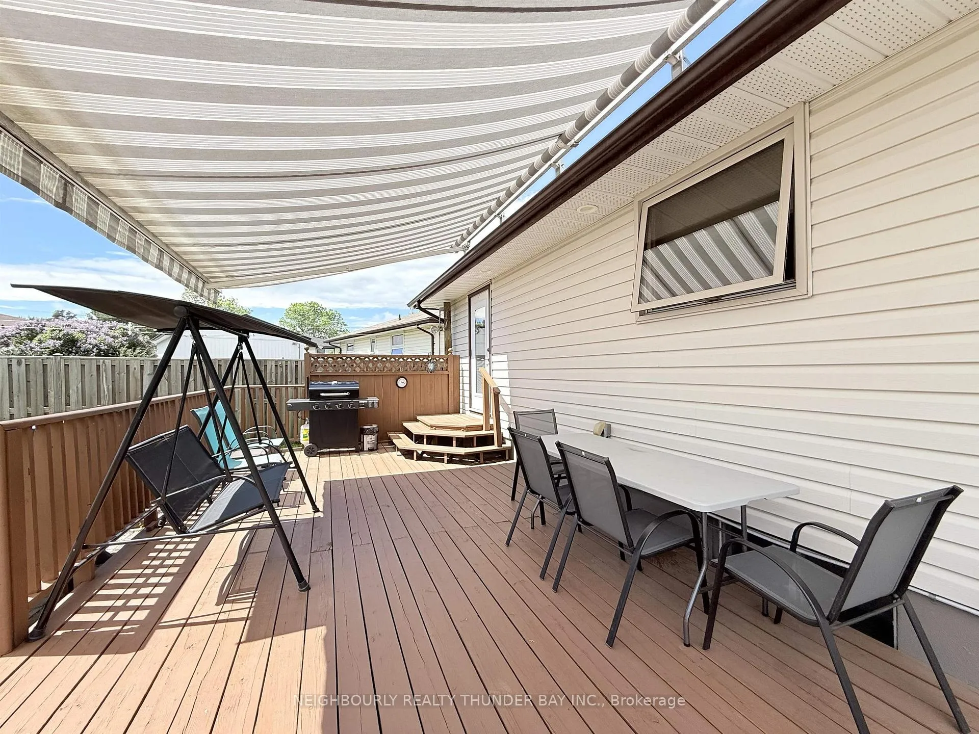 Photo 28 of 107 Pioneer Drive, Thunder Bay, John Street North — HOMEH
