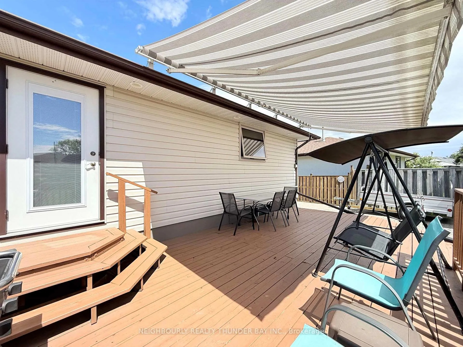 Photo 29 of 107 Pioneer Drive, Thunder Bay, John Street North — HOMEH