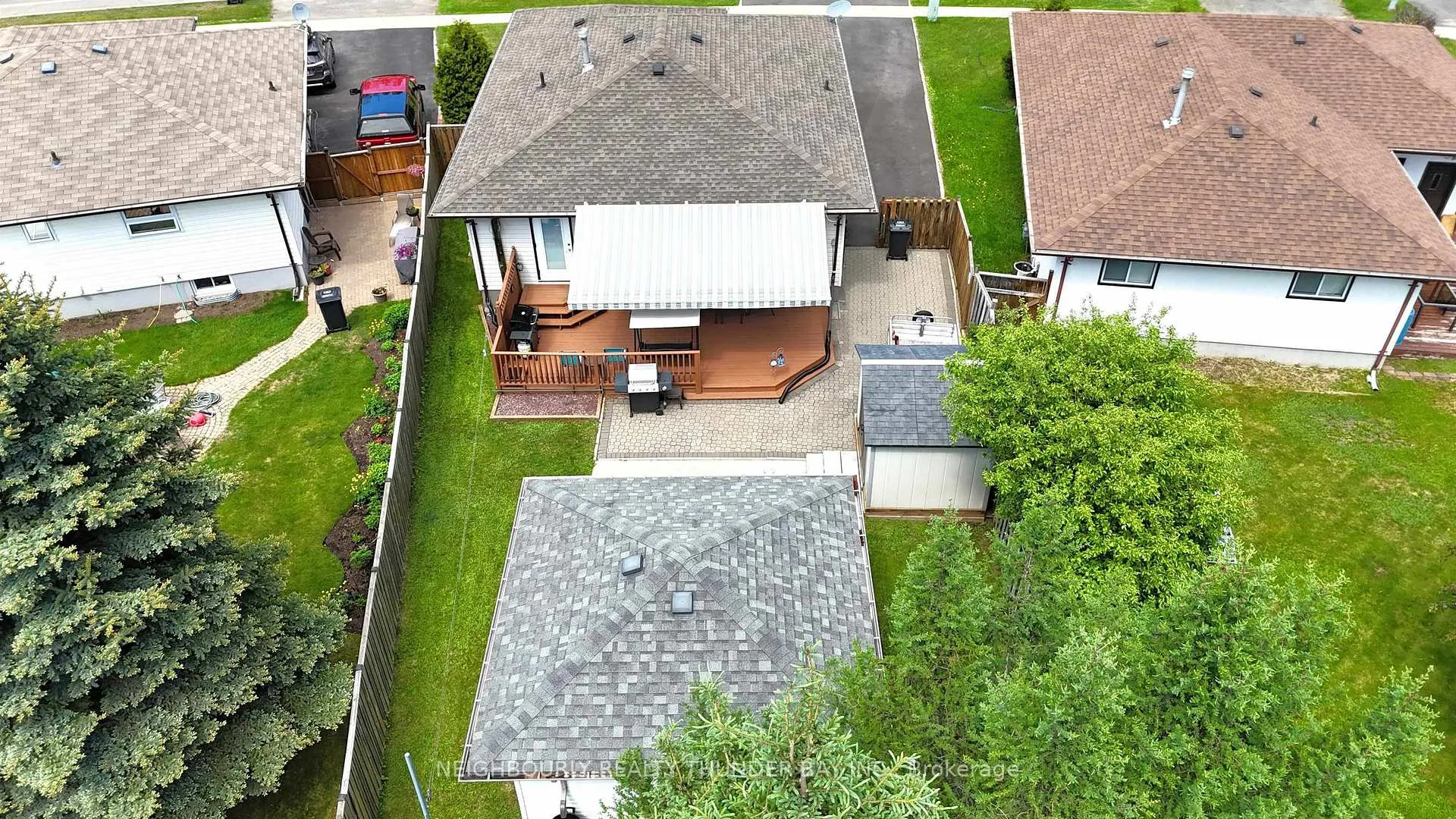 Photo 35 of 107 Pioneer Drive, Thunder Bay, John Street North — HOMEH