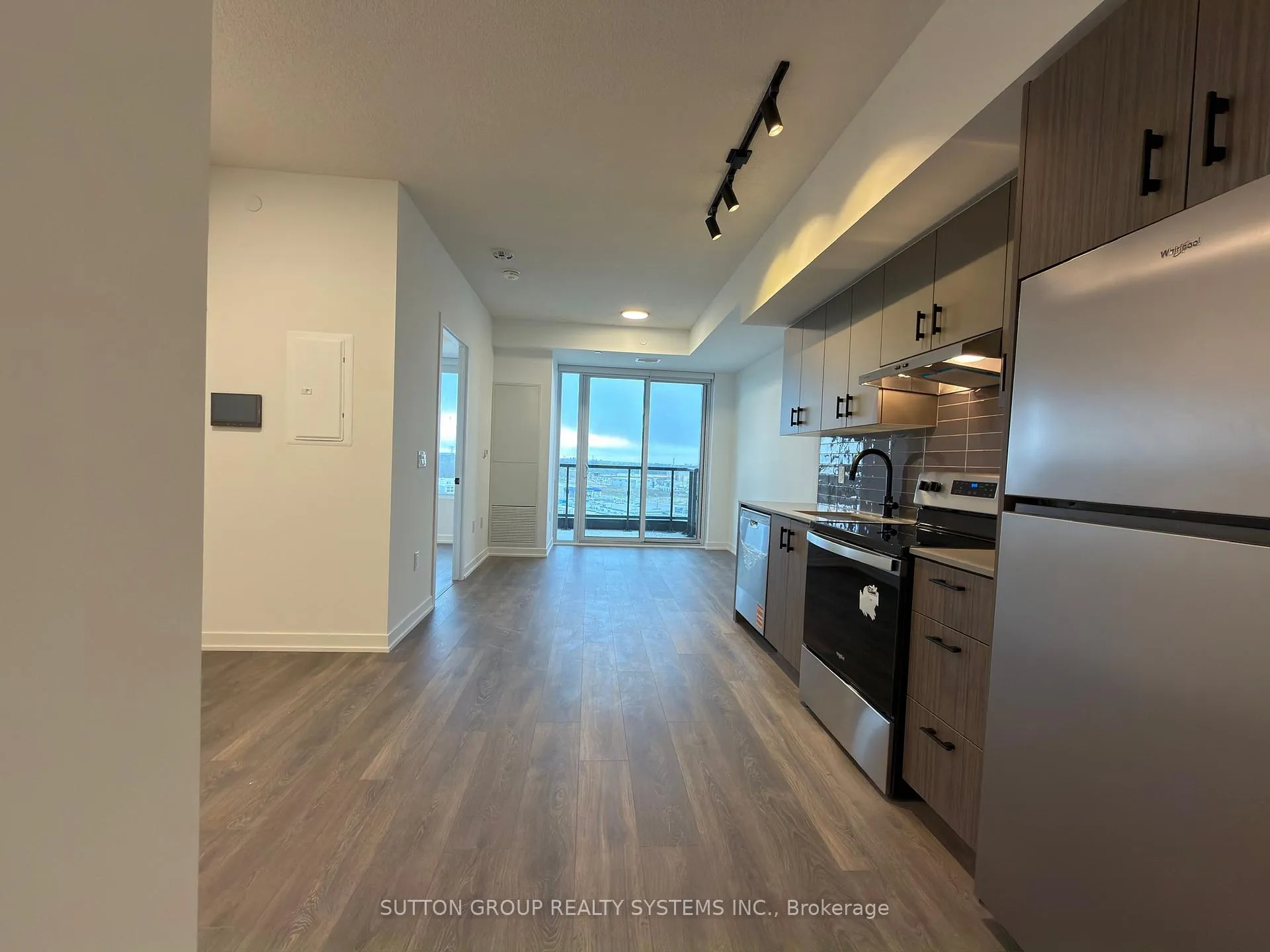 Photo 20 of Unit C1104, 4878 Powers Common, Burlington, Alton — HOMEH
