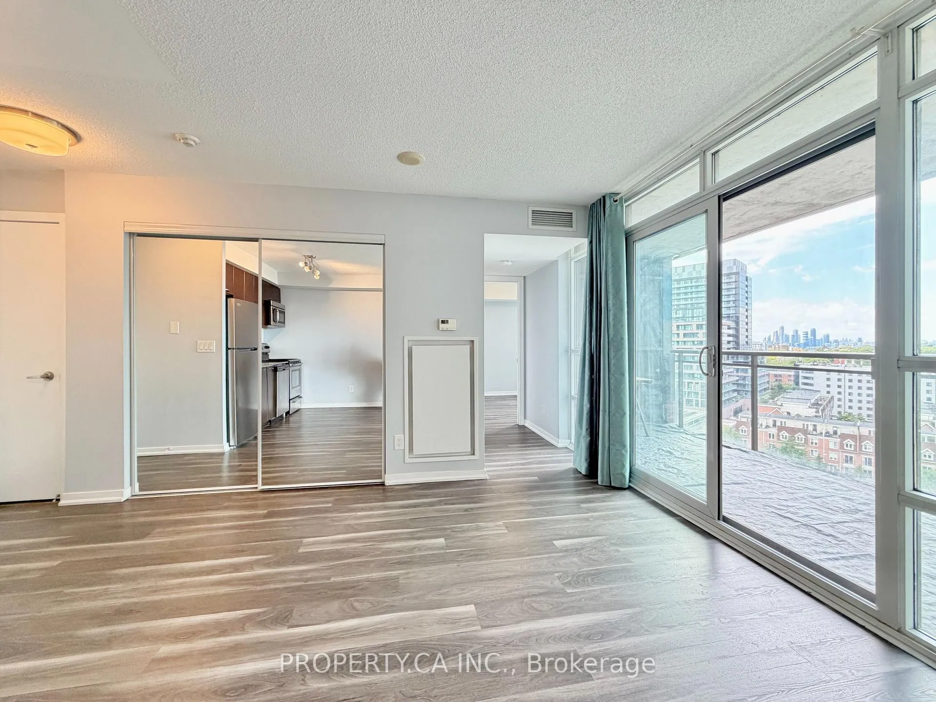 Photo 7 of Unit 1209, 38 Joe Shuster Way, Toronto, South Parkdale — HOMEH