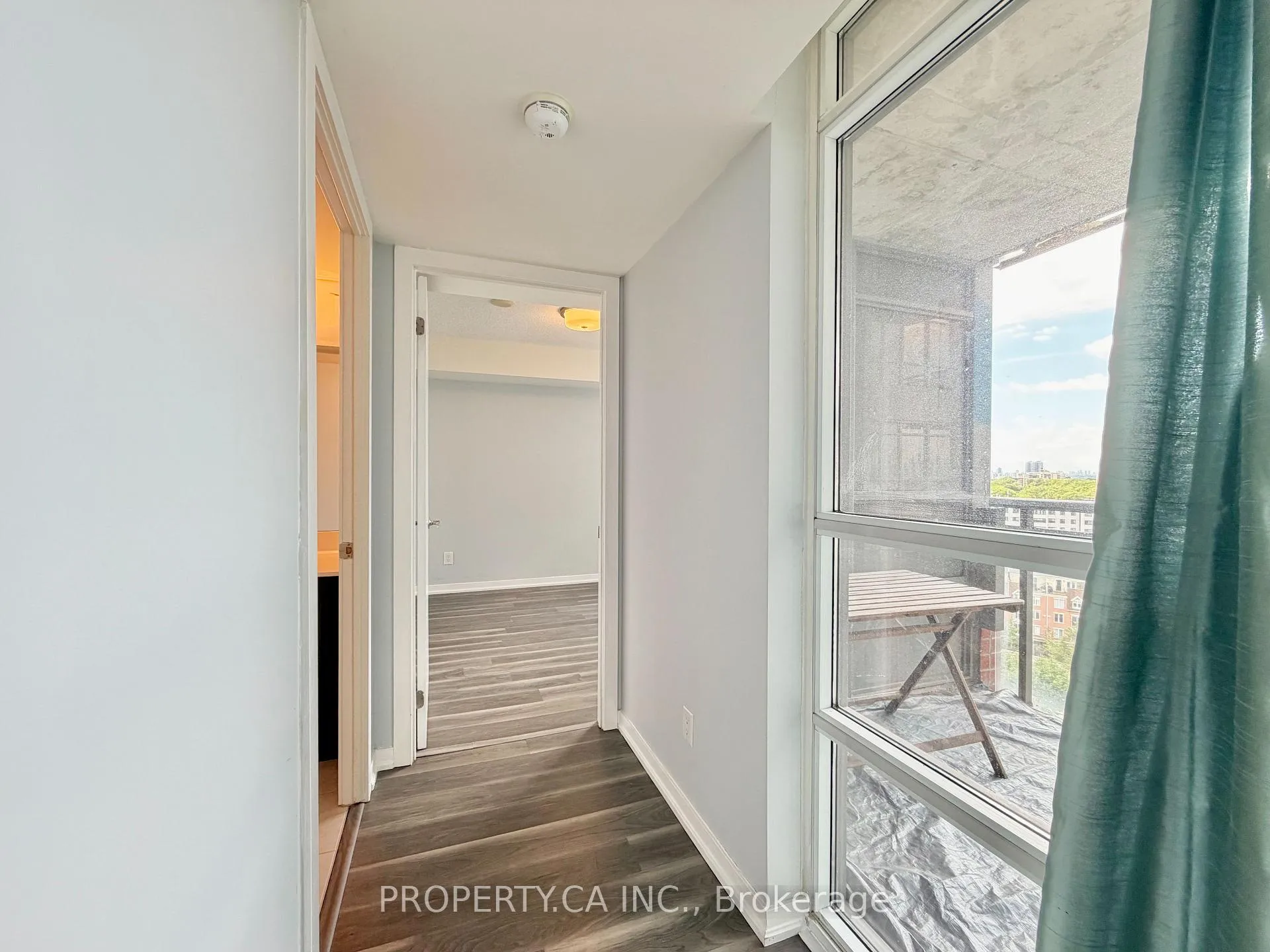 Photo 8 of Unit 1209, 38 Joe Shuster Way, Toronto, South Parkdale — HOMEH