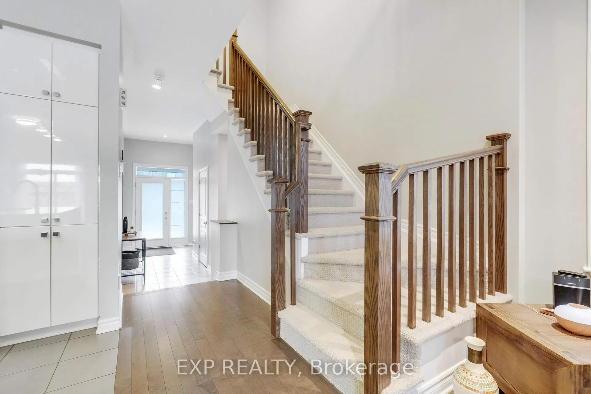 Photo 5 of 529 Stargazer Crescent, Ottawa, Riverside South/Gloucester Glen — HOMEH