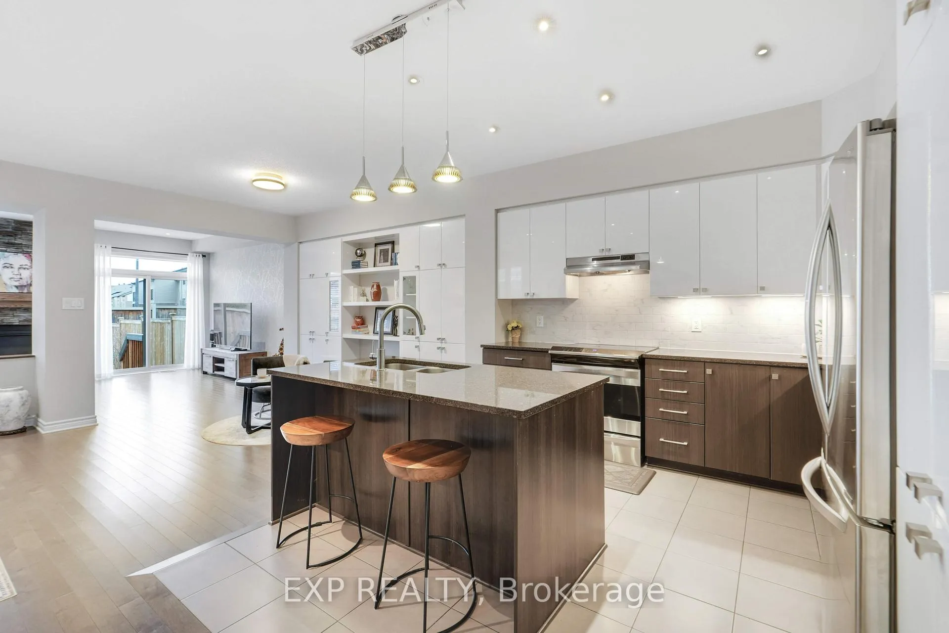 Photo 6 of 529 Stargazer Crescent, Ottawa, Riverside South/Gloucester Glen — HOMEH