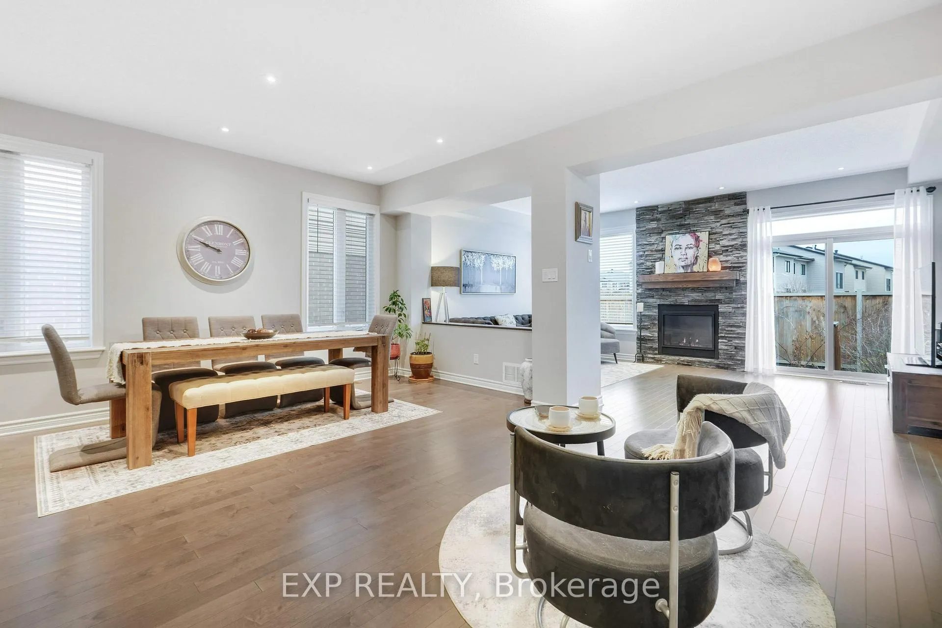 Photo 7 of 529 Stargazer Crescent, Ottawa, Riverside South/Gloucester Glen — HOMEH