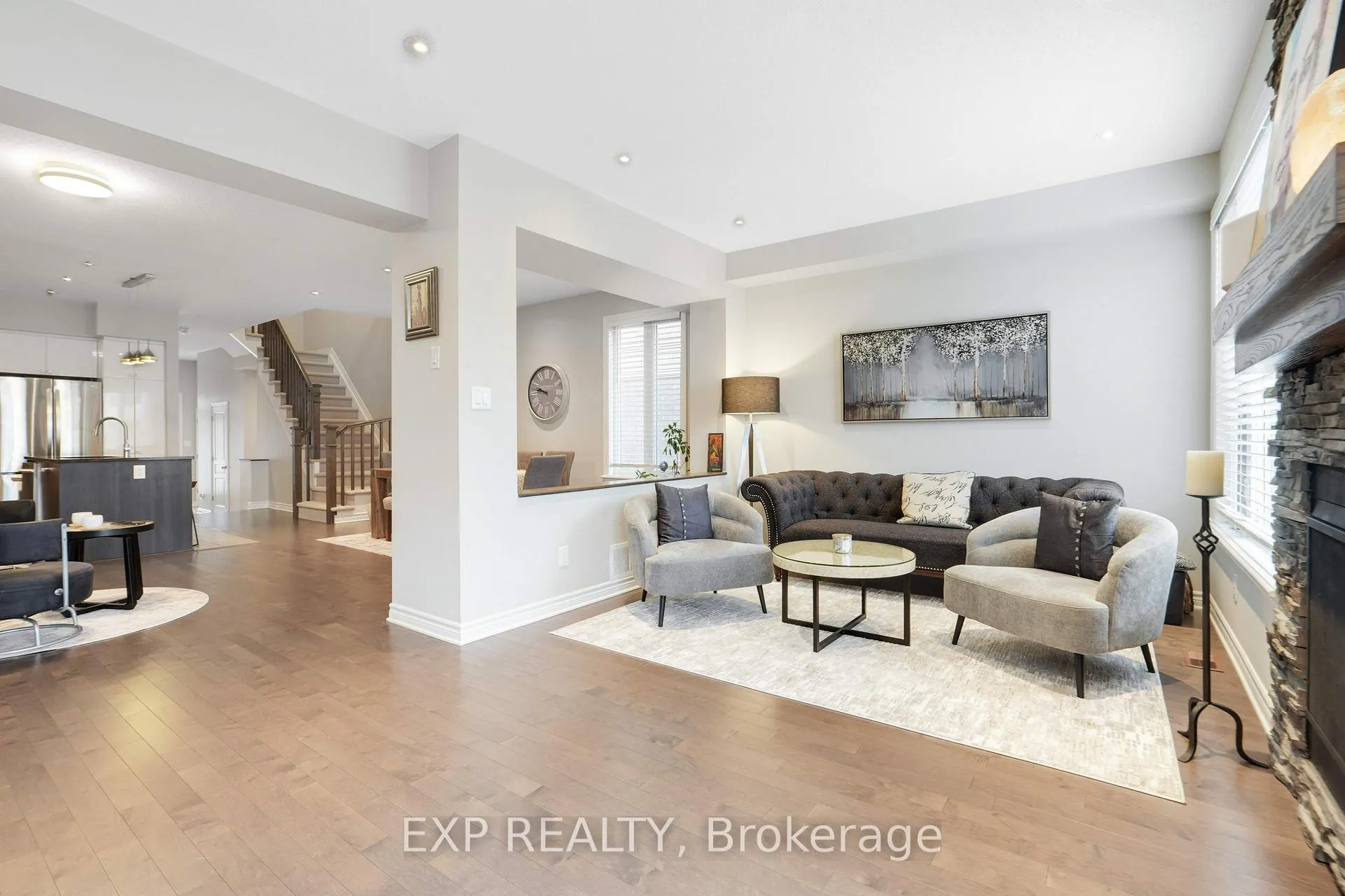 Photo 12 of 529 Stargazer Crescent, Ottawa, Riverside South/Gloucester Glen — HOMEH