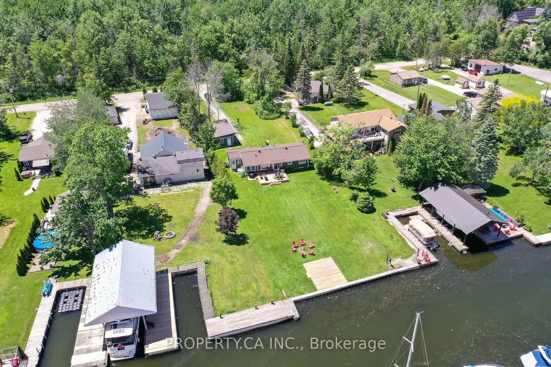 Photo 3 of 4099 Glen Cedar Drive, Ramara, Rural Ramara — HOMEH