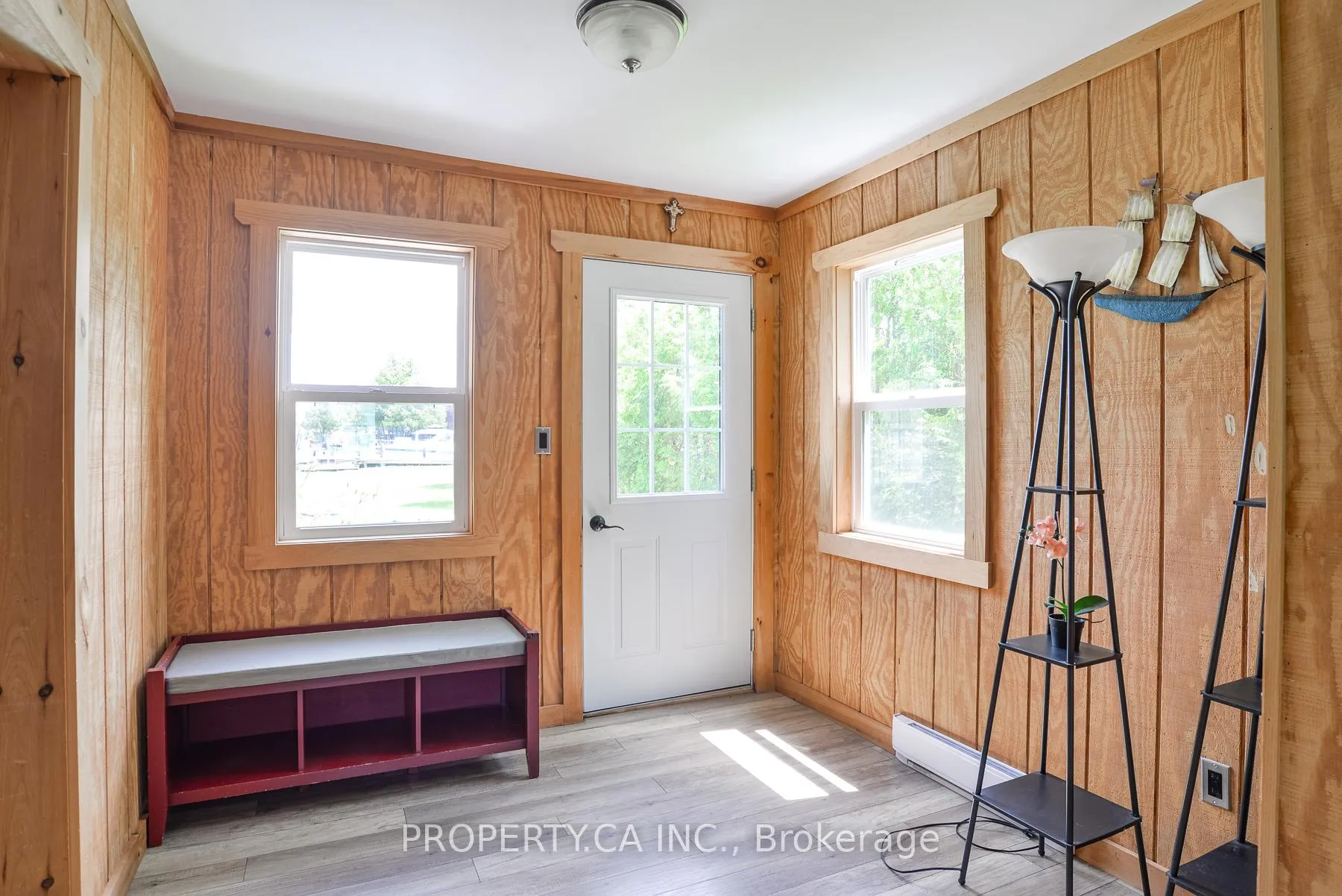 Photo 5 of 4099 Glen Cedar Drive, Ramara, Rural Ramara — HOMEH