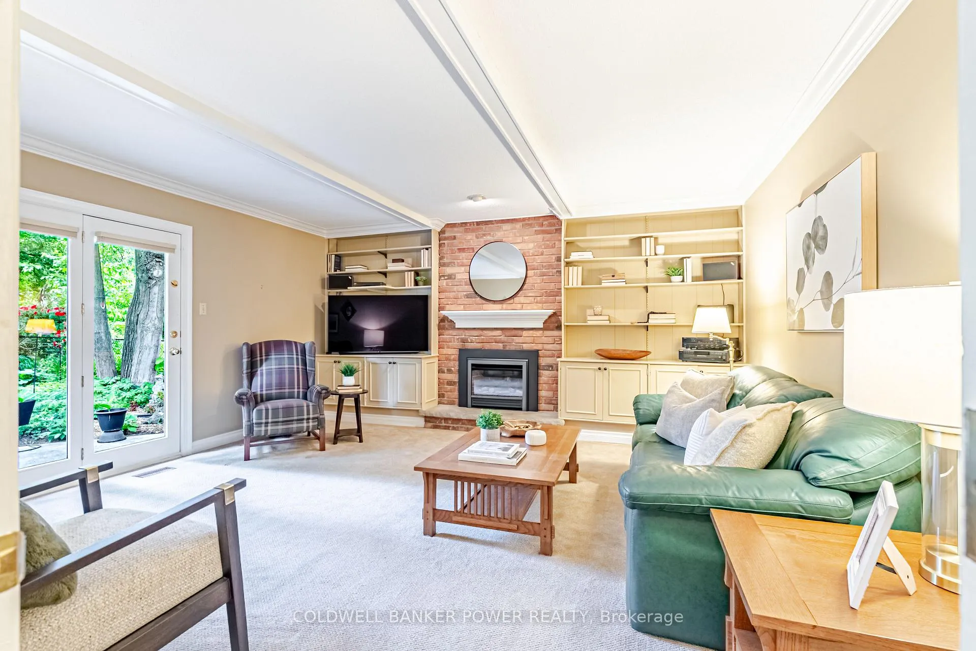 Photo 20 of 64 Leland Place, London, South M — HOMEH