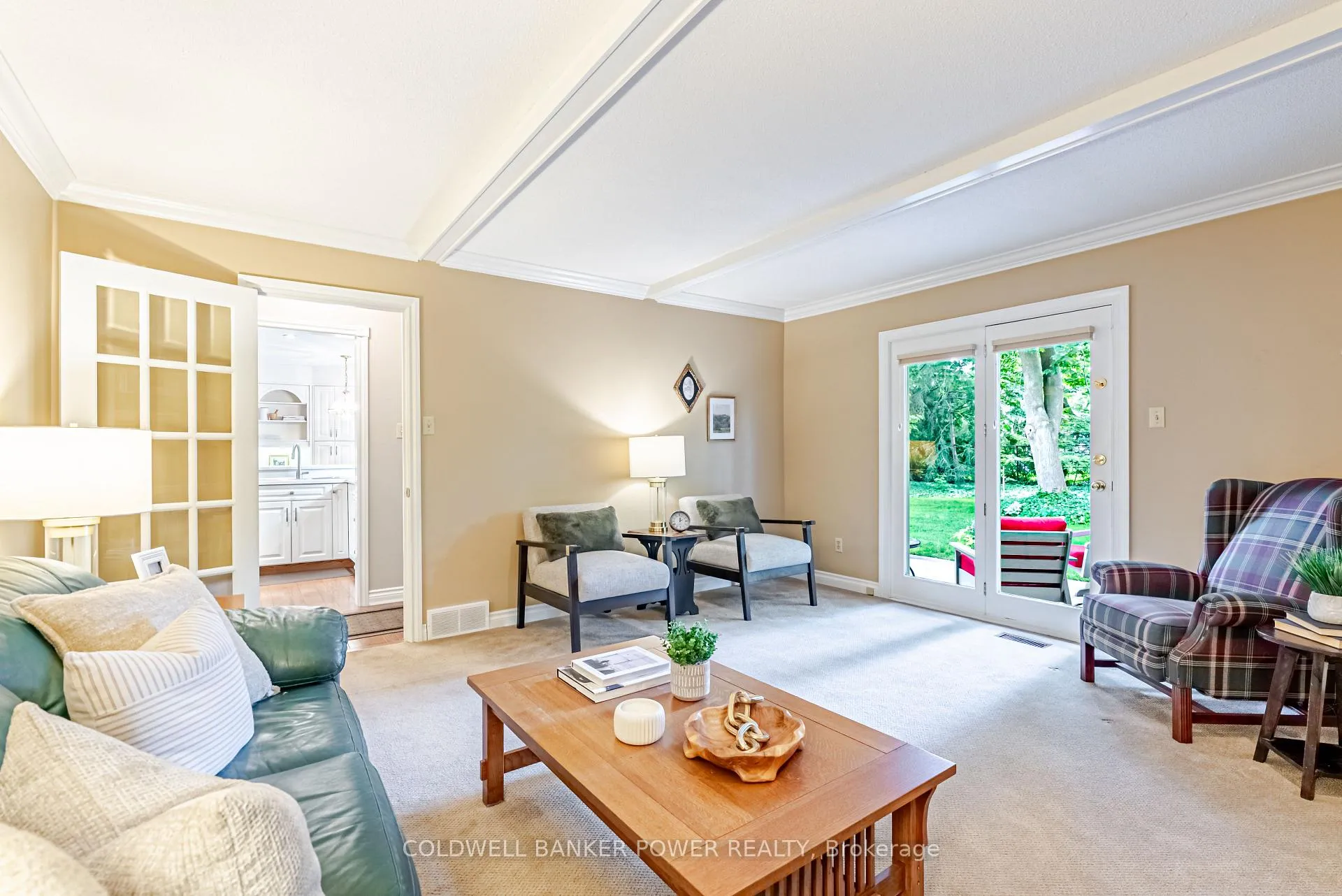 Photo 21 of 64 Leland Place, London, South M — HOMEH