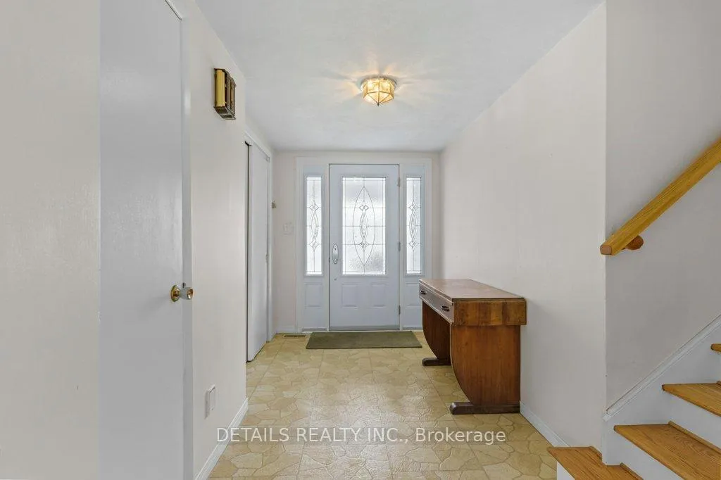 Photo 5 of 899 Percy Crescent, Kingston, City SouthWest — HOMEH