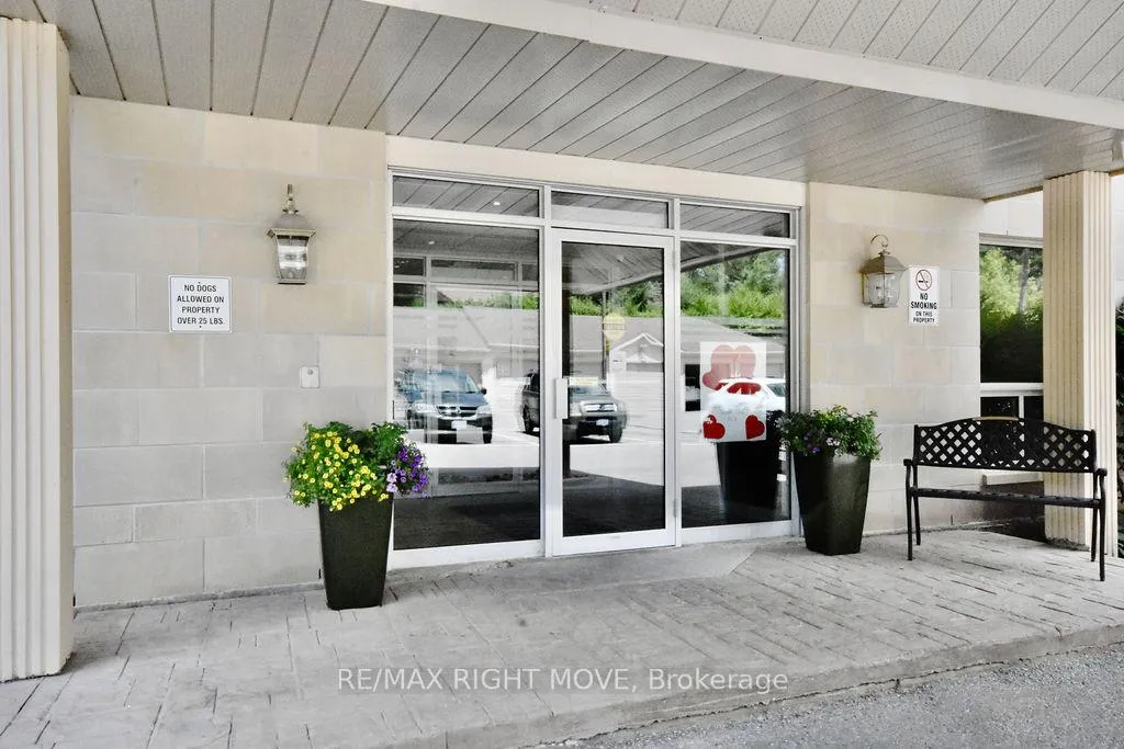 Photo 4 of Unit 313, 486 Laclie Street, Orillia — HOMEH
