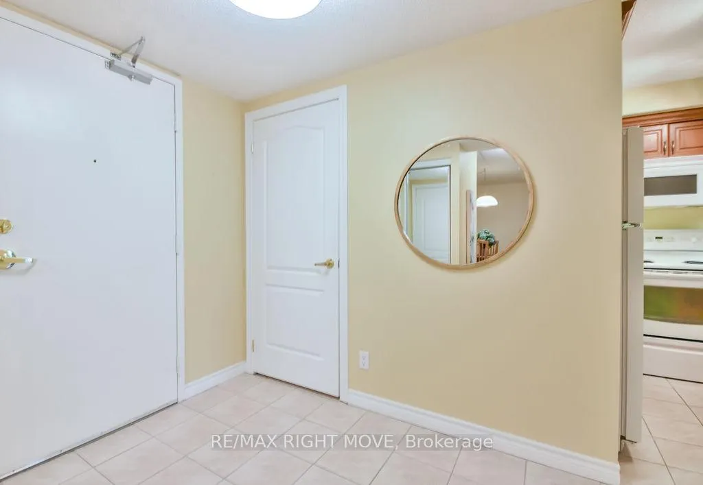 Photo 5 of Unit 313, 486 Laclie Street, Orillia — HOMEH