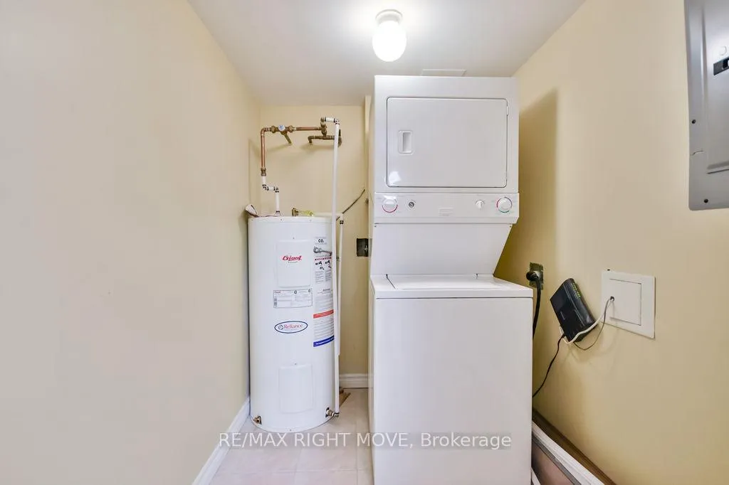 Photo 7 of Unit 313, 486 Laclie Street, Orillia — HOMEH
