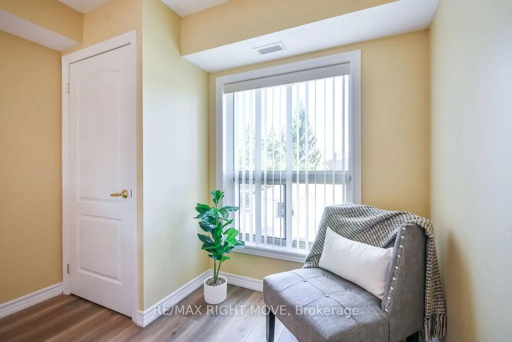 Photo 31 of Unit 313, 486 Laclie Street, Orillia — HOMEH