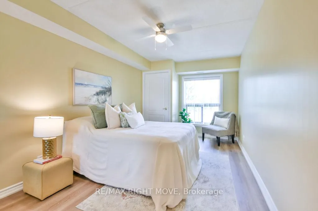 Photo 33 of Unit 313, 486 Laclie Street, Orillia — HOMEH
