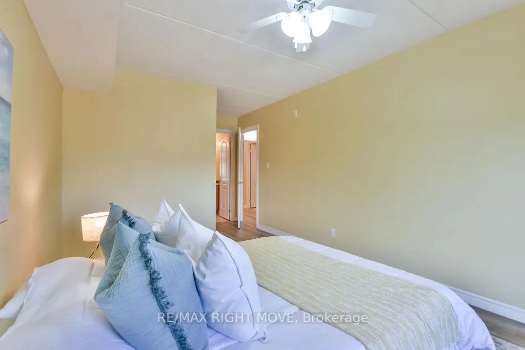 Photo 36 of Unit 313, 486 Laclie Street, Orillia — HOMEH
