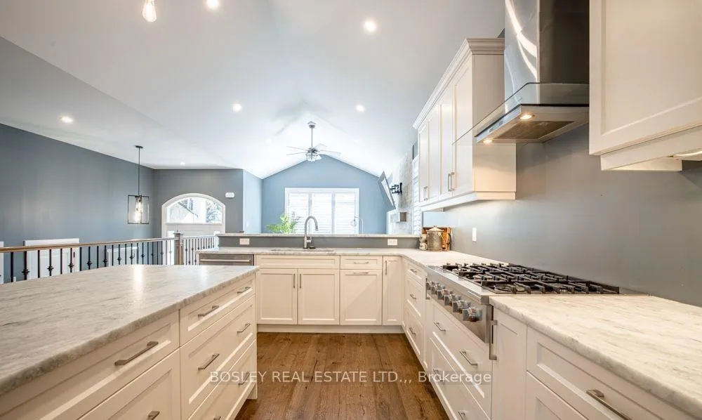 Photo 10 of 1 Hurricane Road, Pelham, Fonthill — HOMEH