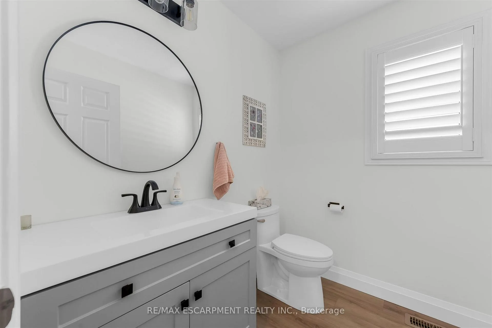 Photo 21 of 4501 Frances Crescent, Lincoln, Beamsville — HOMEH