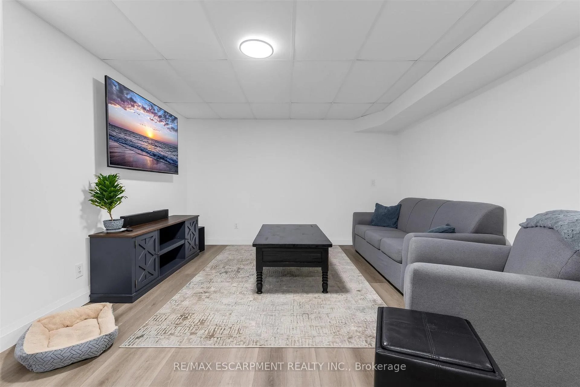 Photo 35 of 4501 Frances Crescent, Lincoln, Beamsville — HOMEH