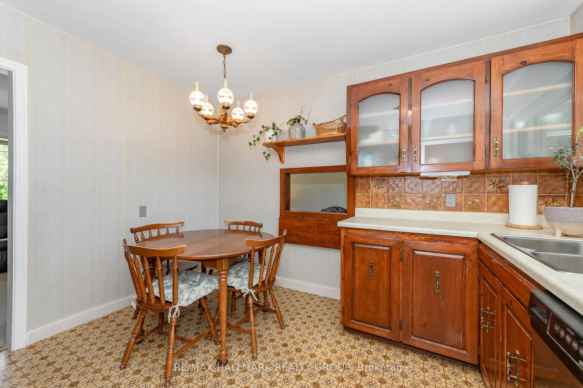 Photo 14 of 7866 Lawrence Street, Ottawa, Vernon — HOMEH
