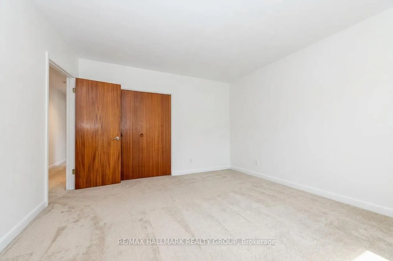 Photo 16 of 7866 Lawrence Street, Ottawa, Vernon — HOMEH