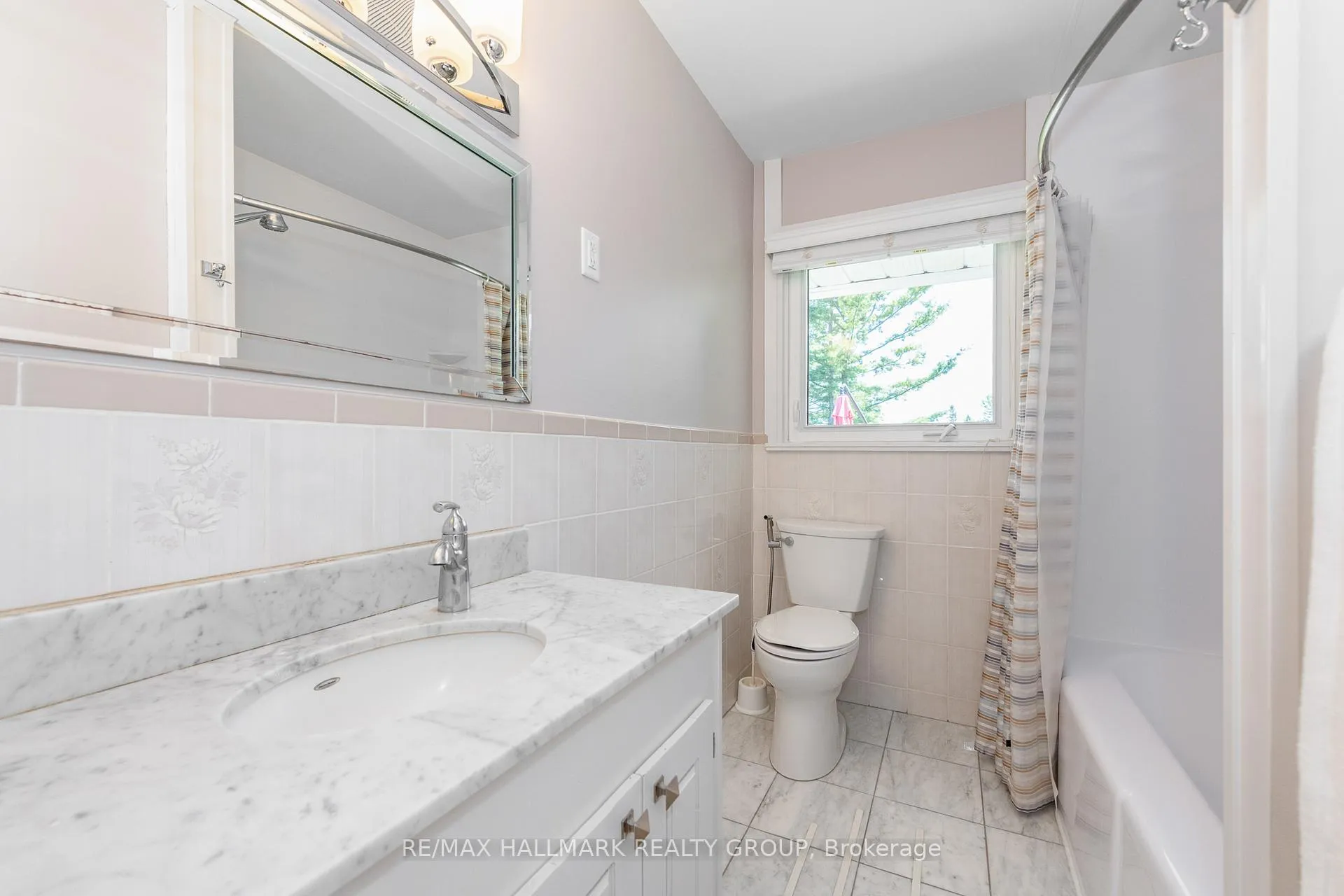 Photo 20 of 7866 Lawrence Street, Ottawa, Vernon — HOMEH