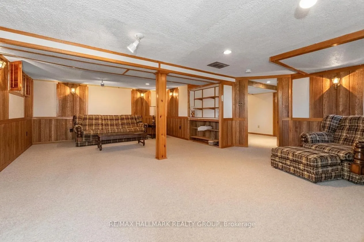 Photo 25 of 7866 Lawrence Street, Ottawa, Vernon — HOMEH