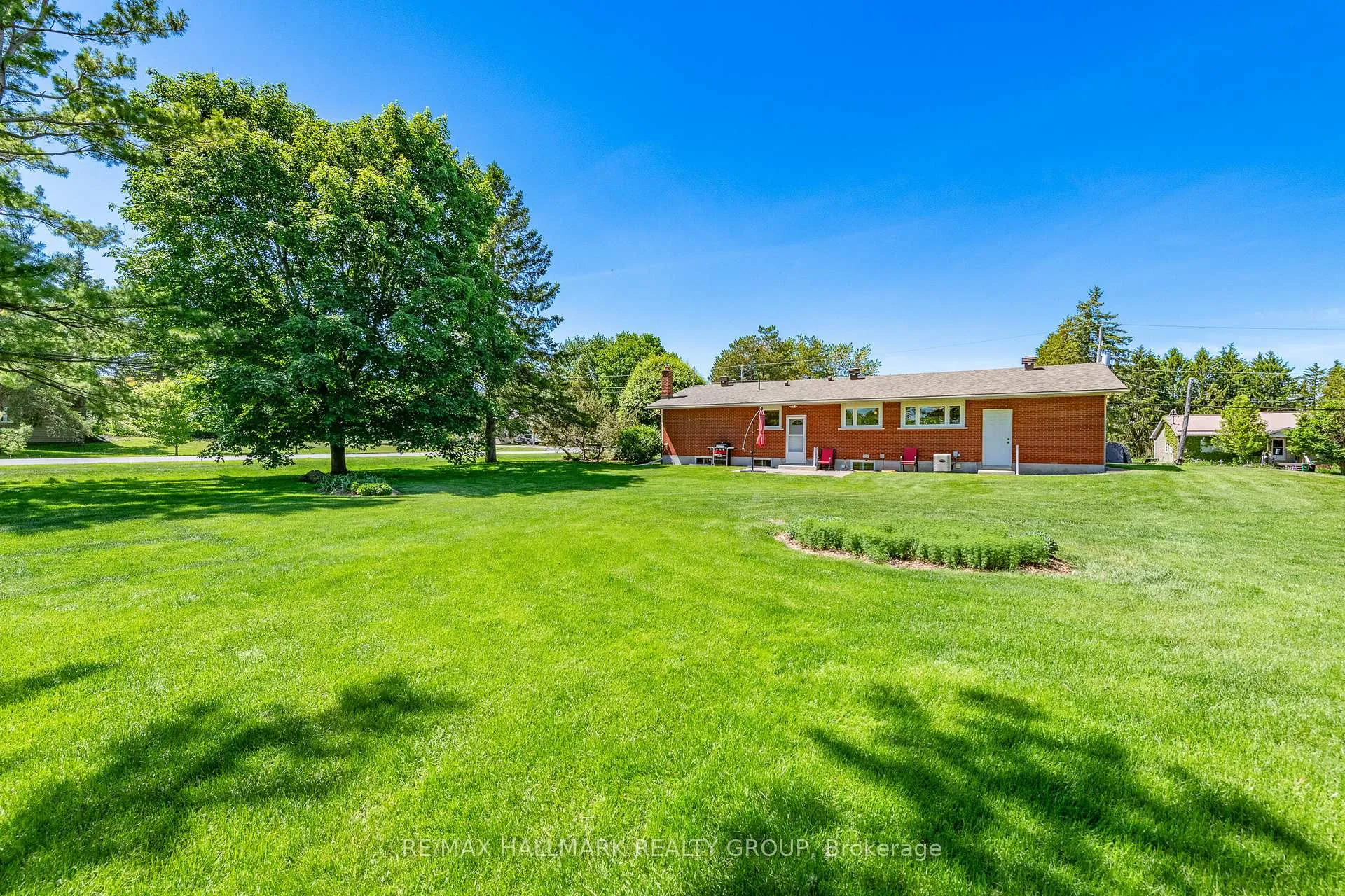 Photo 35 of 7866 Lawrence Street, Ottawa, Vernon — HOMEH