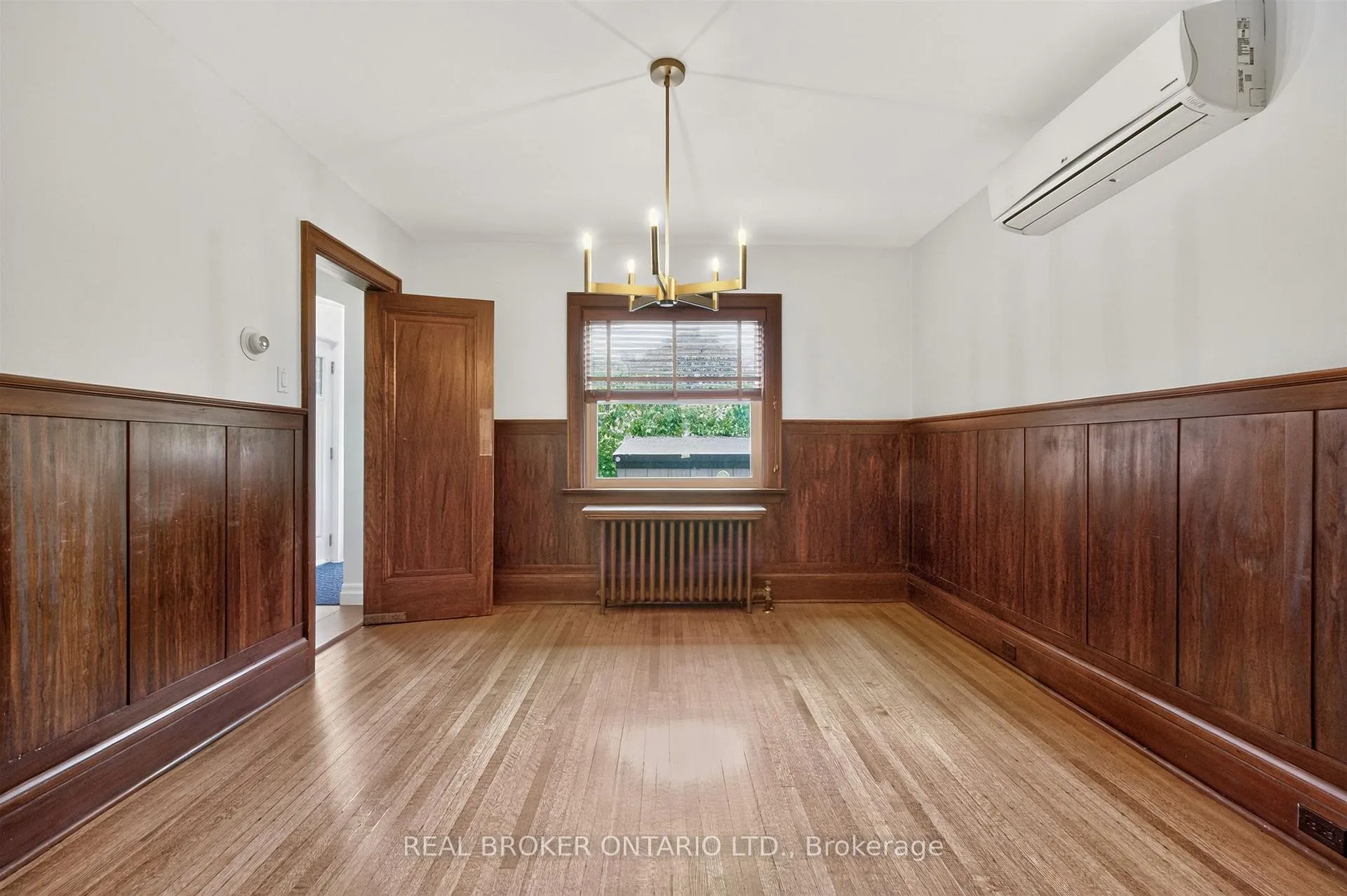 Photo 10 of 14 Mortimer Avenue, Toronto, Broadview North — HOMEH