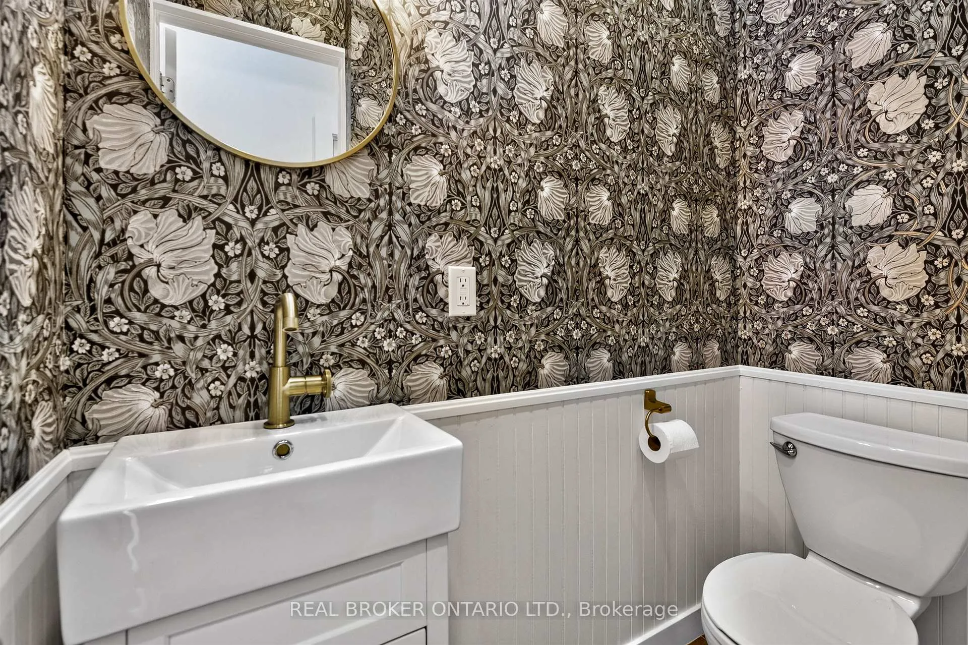 Photo 16 of 14 Mortimer Avenue, Toronto, Broadview North — HOMEH