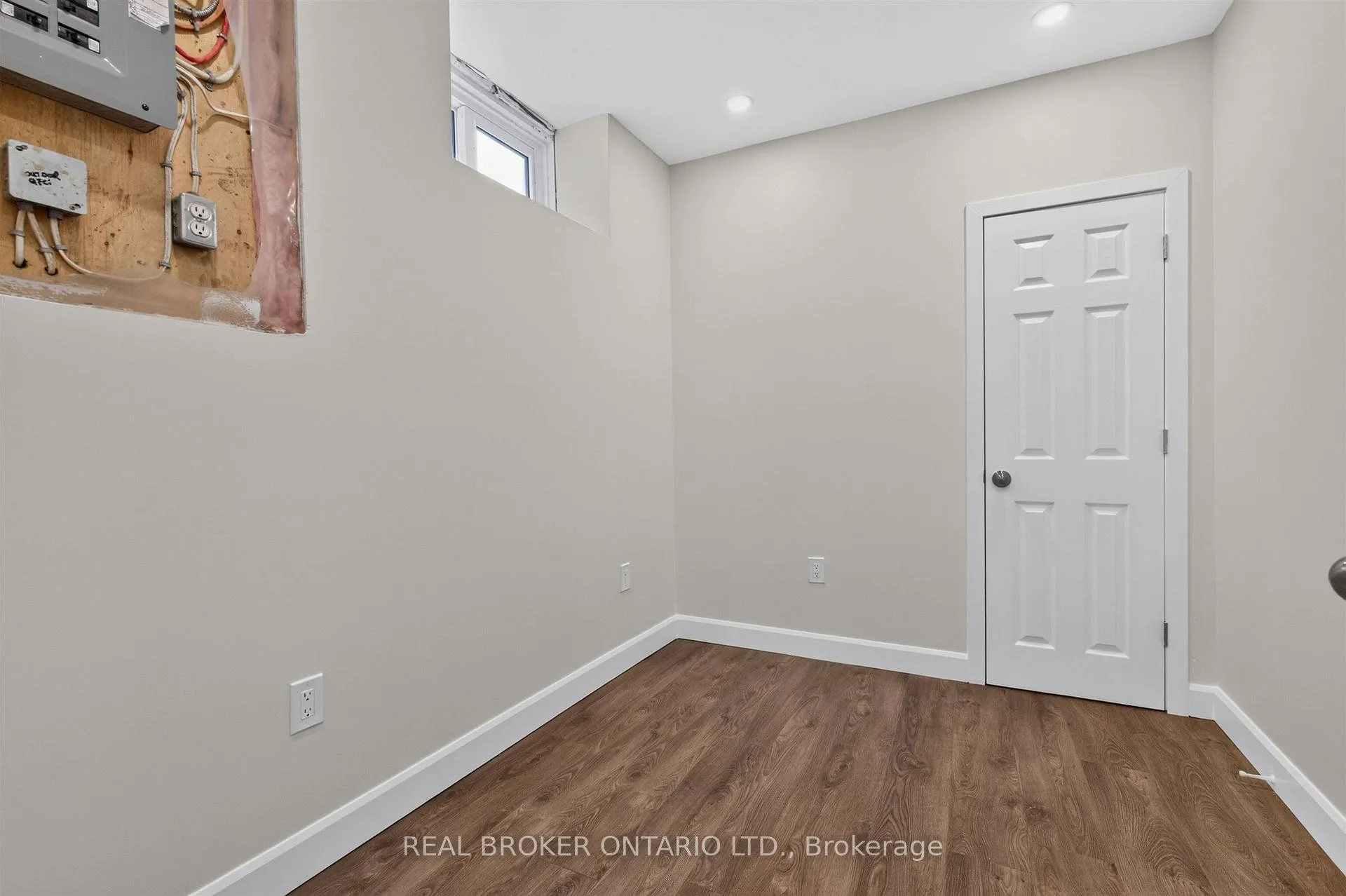Photo 31 of 14 Mortimer Avenue, Toronto, Broadview North — HOMEH