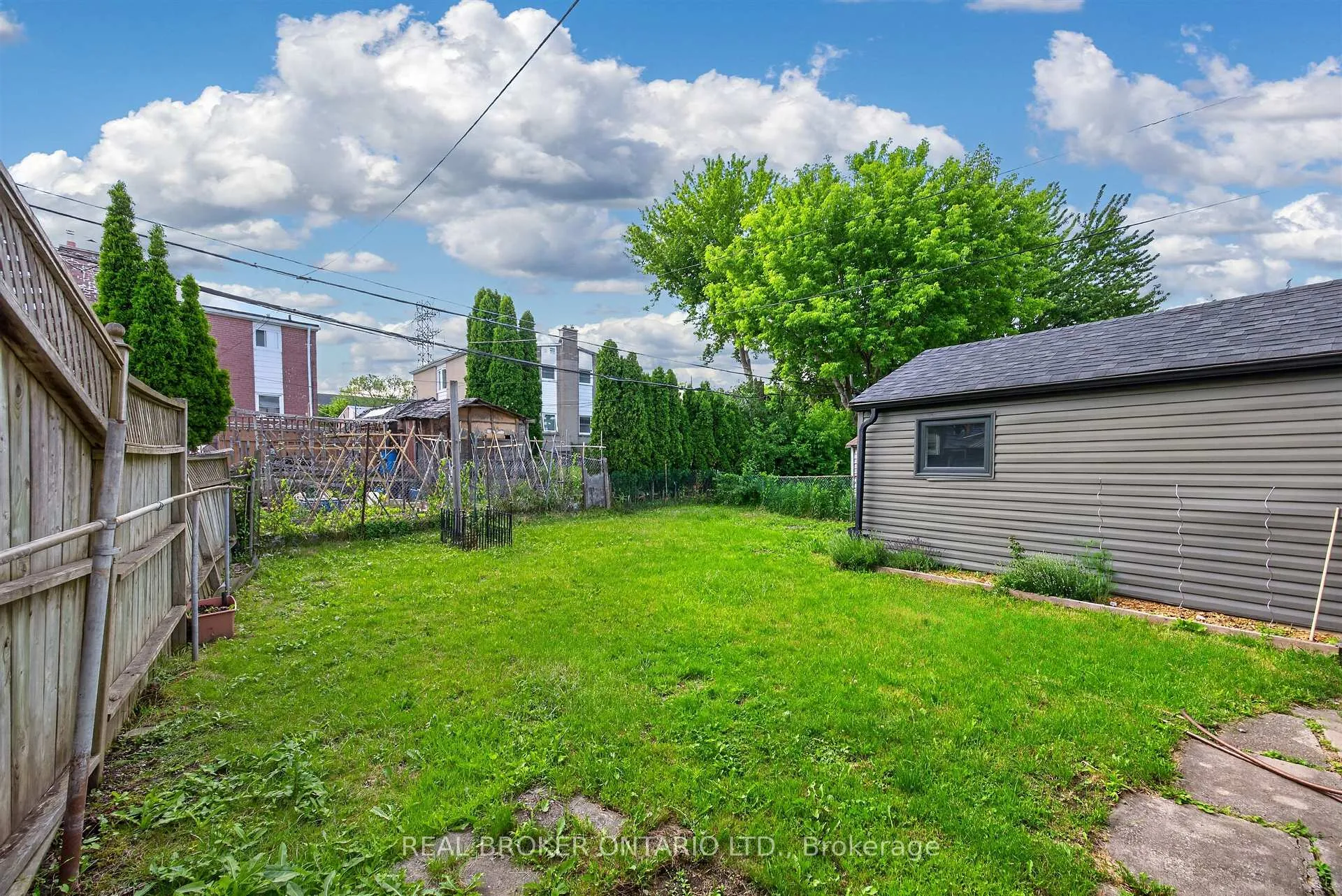 Photo 35 of 30 Willowmount Drive, Scarborough, Clairlea-Birchmount — HOMEH
