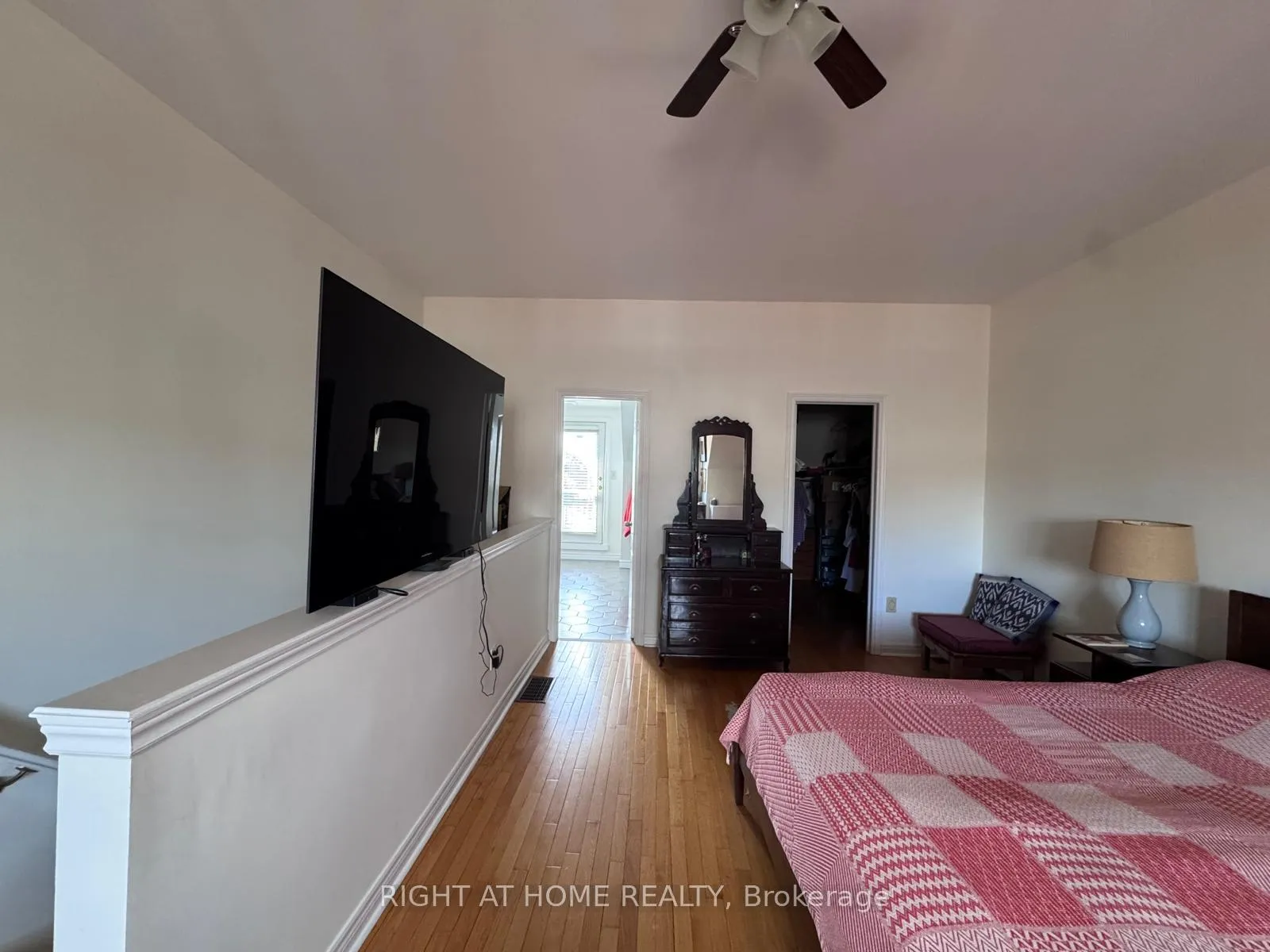 Photo 13 of 2-116 Evans Avenue, Etobicoke, Mimico — HOMEH
