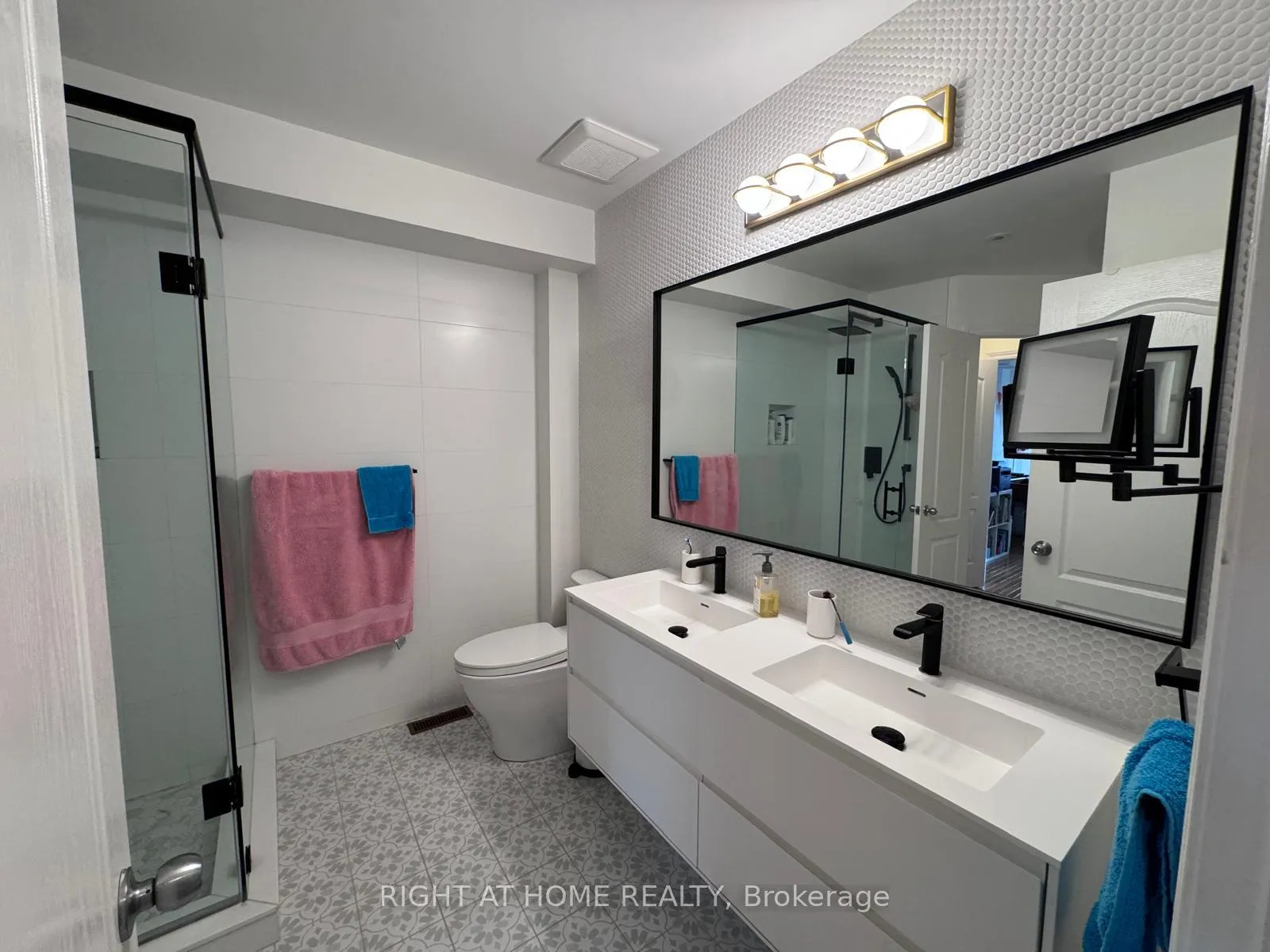 Photo 22 of 2-116 Evans Avenue, Etobicoke, Mimico — HOMEH