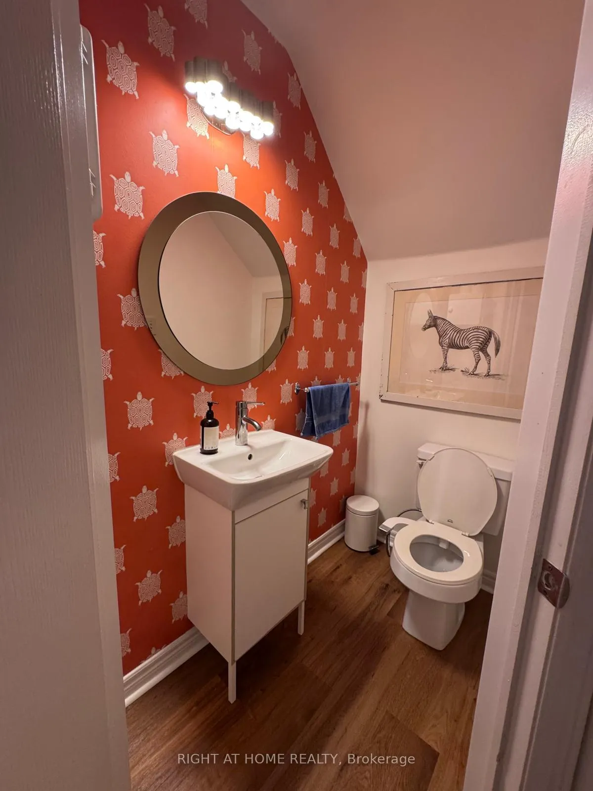 Photo 24 of 2-116 Evans Avenue, Etobicoke, Mimico — HOMEH