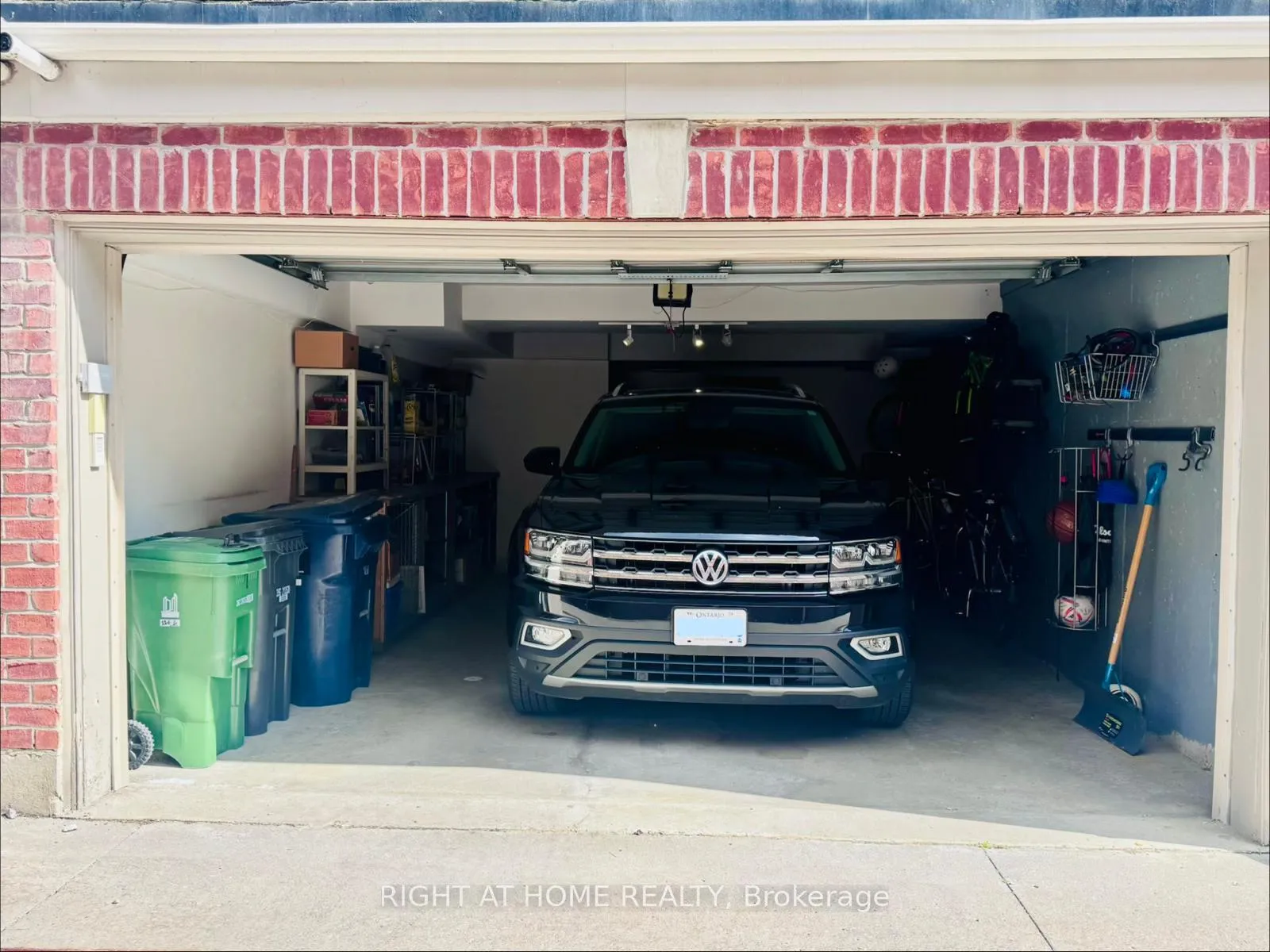 Photo 35 of 2-116 Evans Avenue, Etobicoke, Mimico — HOMEH
