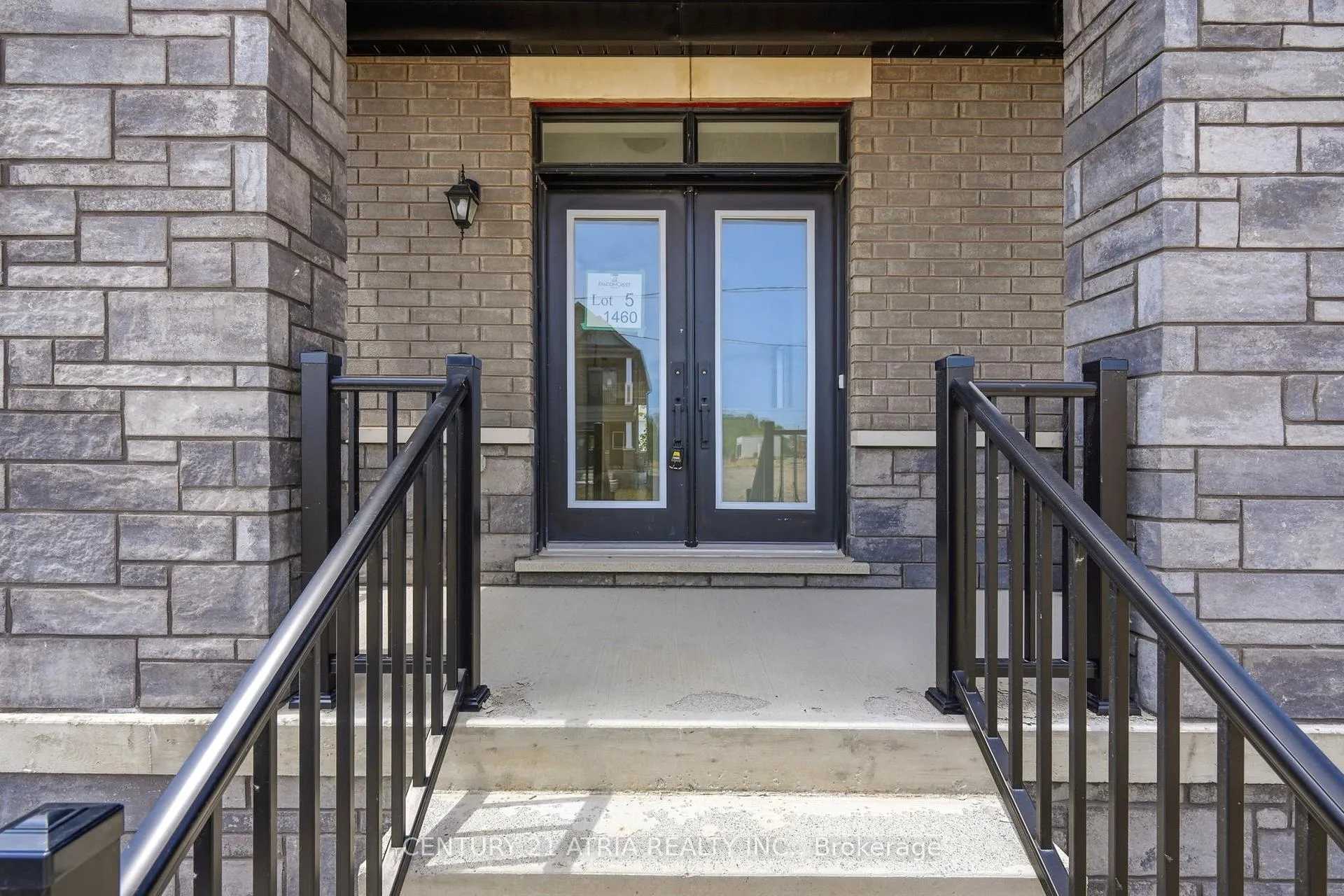 Photo 5 of 1460 Mayport Drive, Oshawa, Lakeview — HOMEH