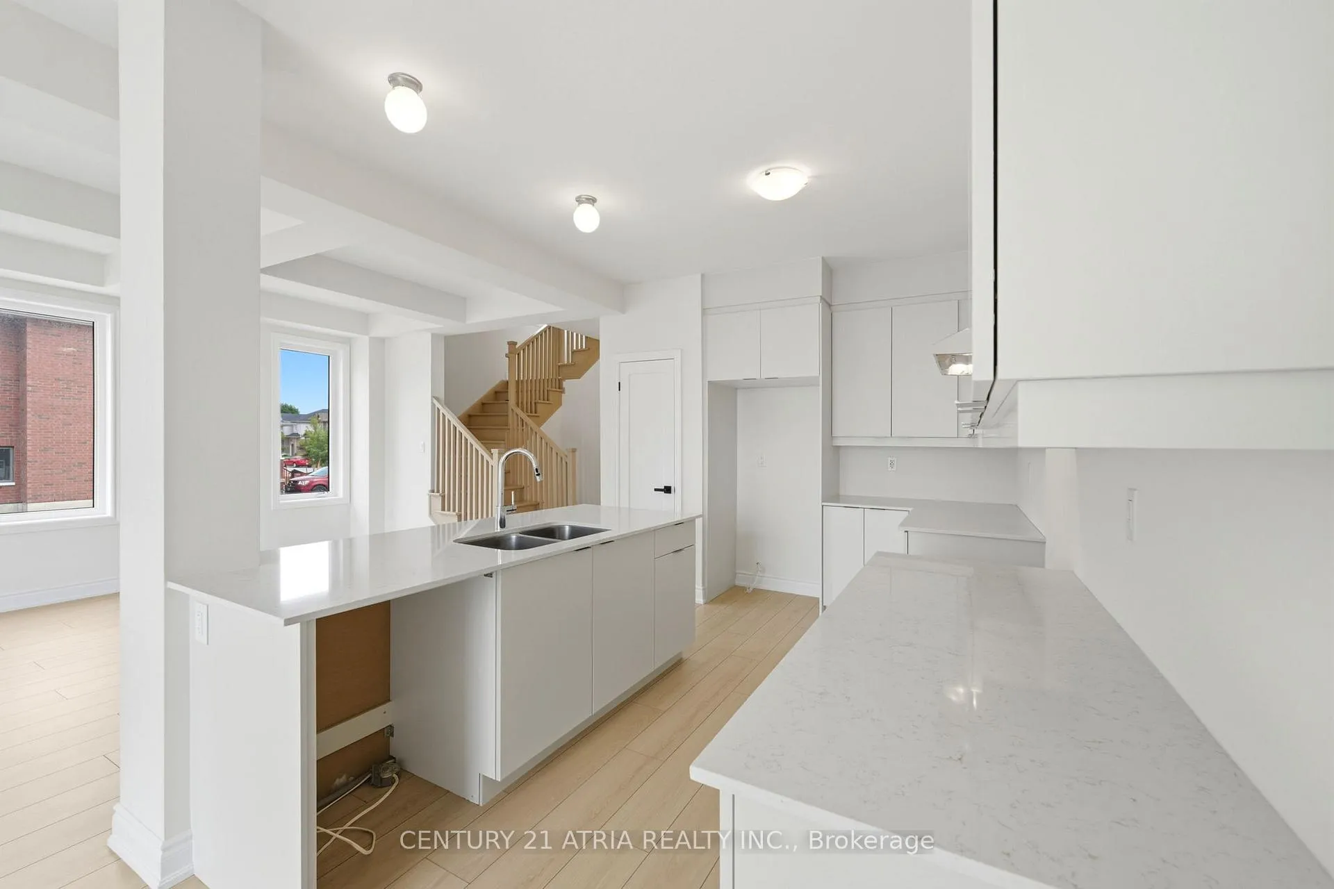 Photo 17 of 1460 Mayport Drive, Oshawa, Lakeview — HOMEH