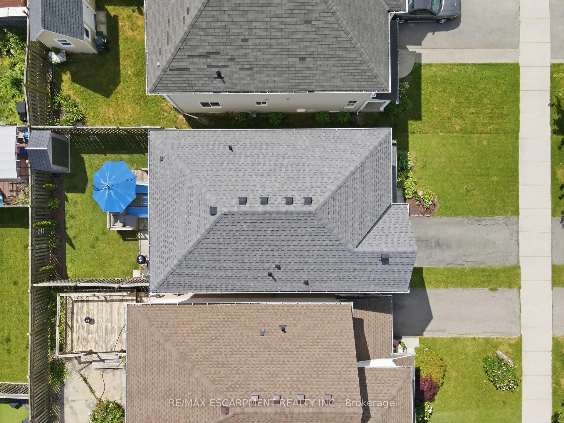 Photo 2 of 263 Windwood Drive, Hamilton, Binbrook — HOMEH