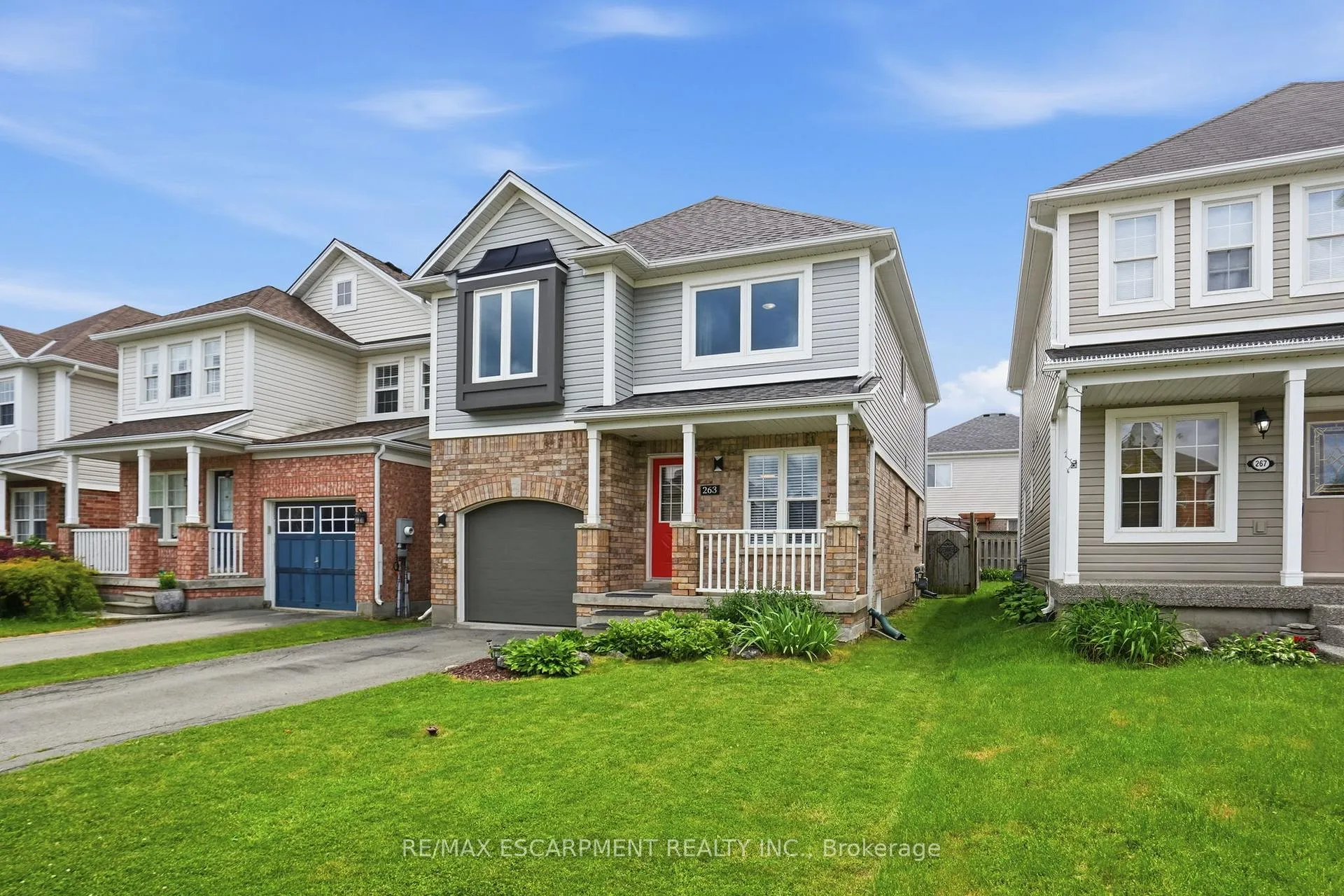 Photo 3 of 263 Windwood Drive, Hamilton, Binbrook — HOMEH