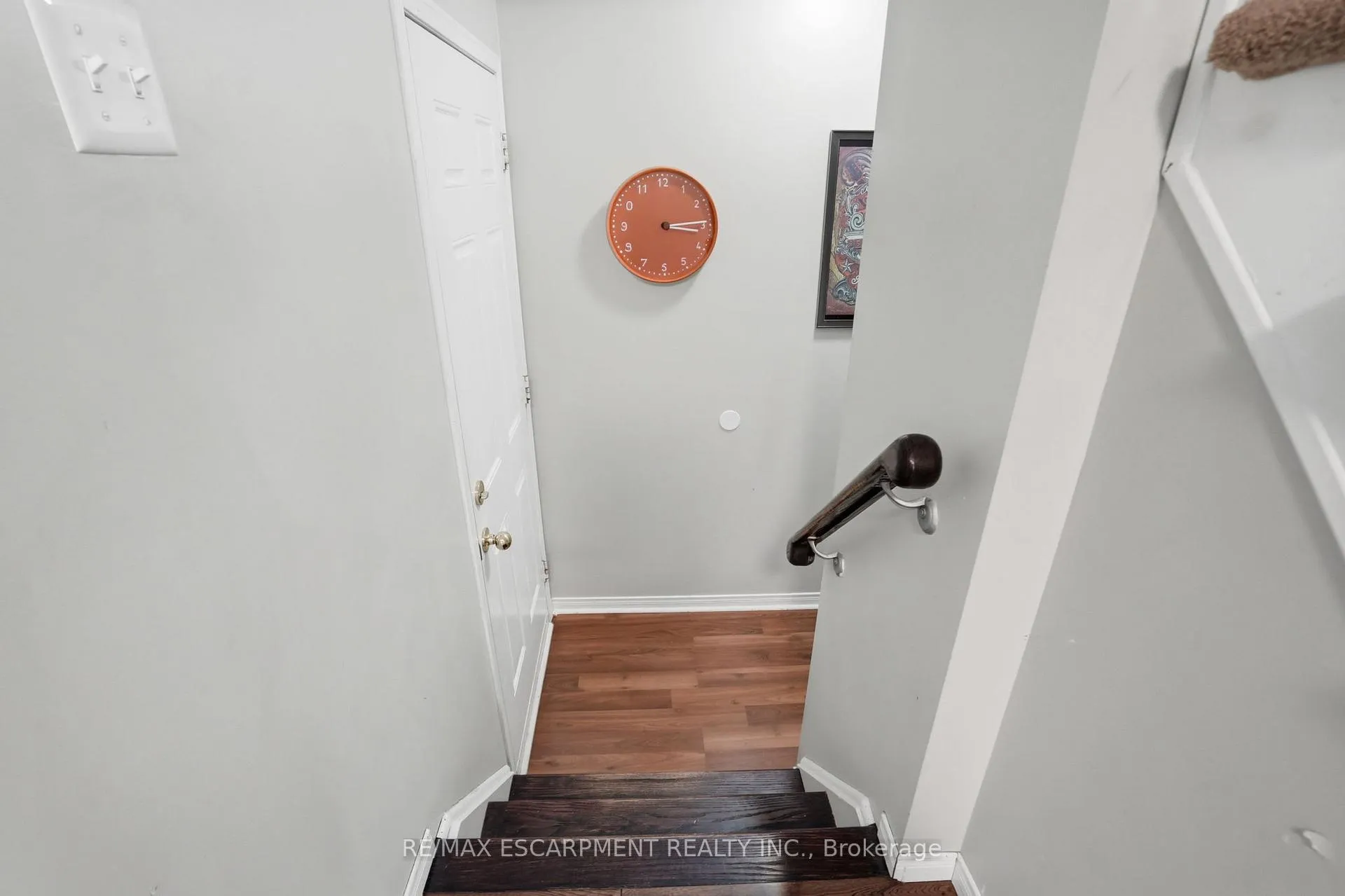 Photo 20 of 263 Windwood Drive, Hamilton, Binbrook — HOMEH