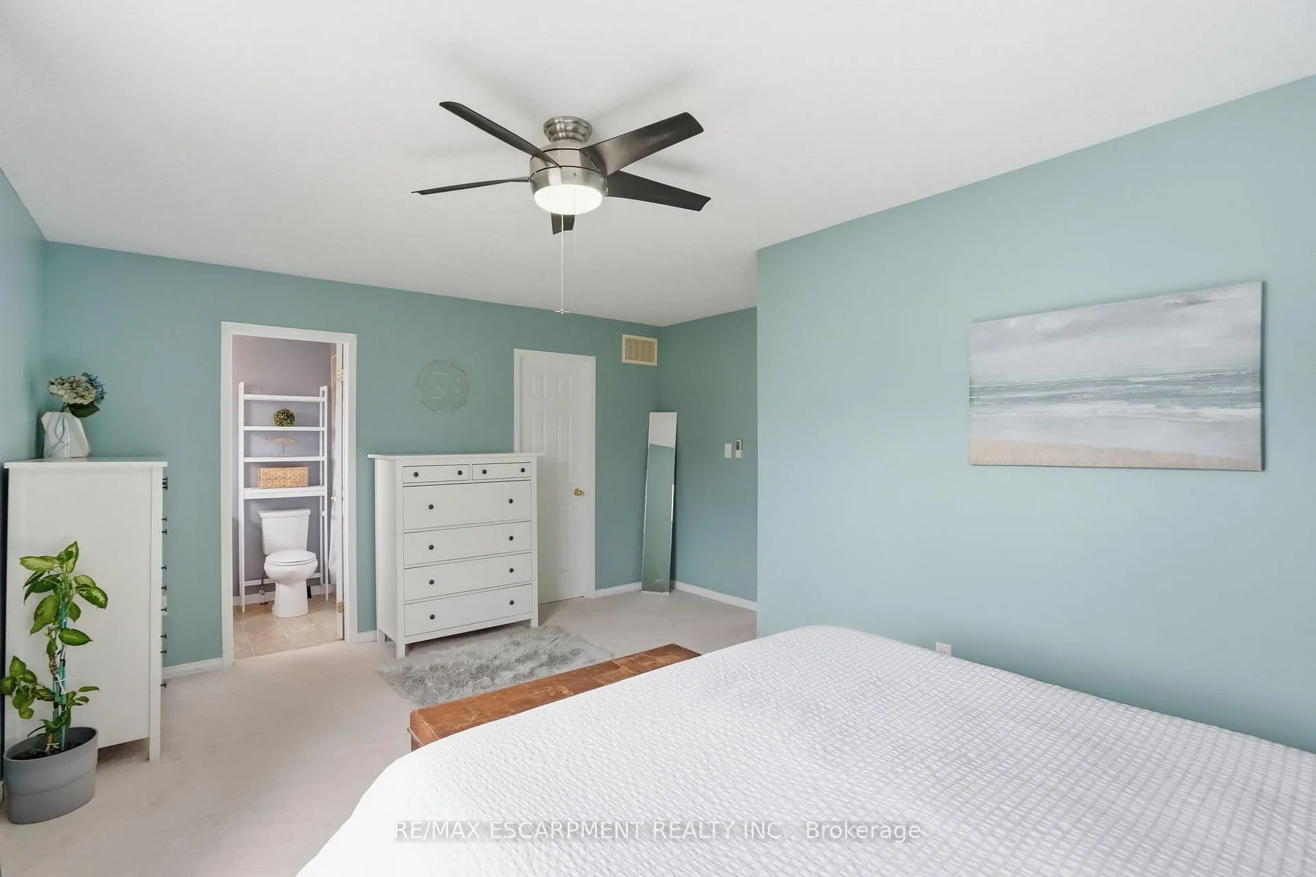 Photo 25 of 263 Windwood Drive, Hamilton, Binbrook — HOMEH
