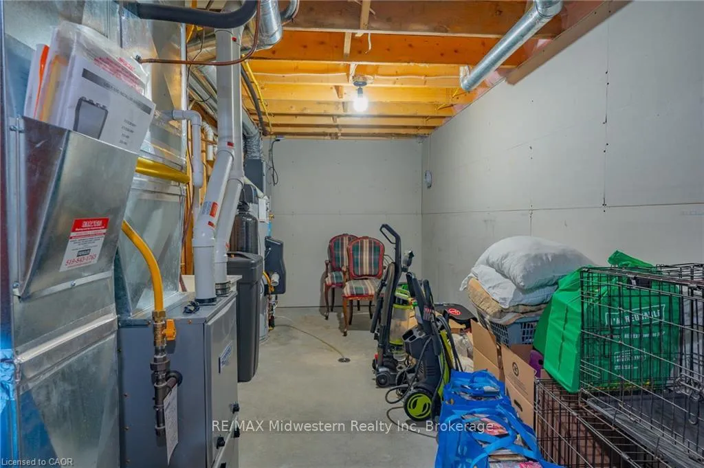 Photo 40 of 122 Bridge Crescent, Minto — HOMEH